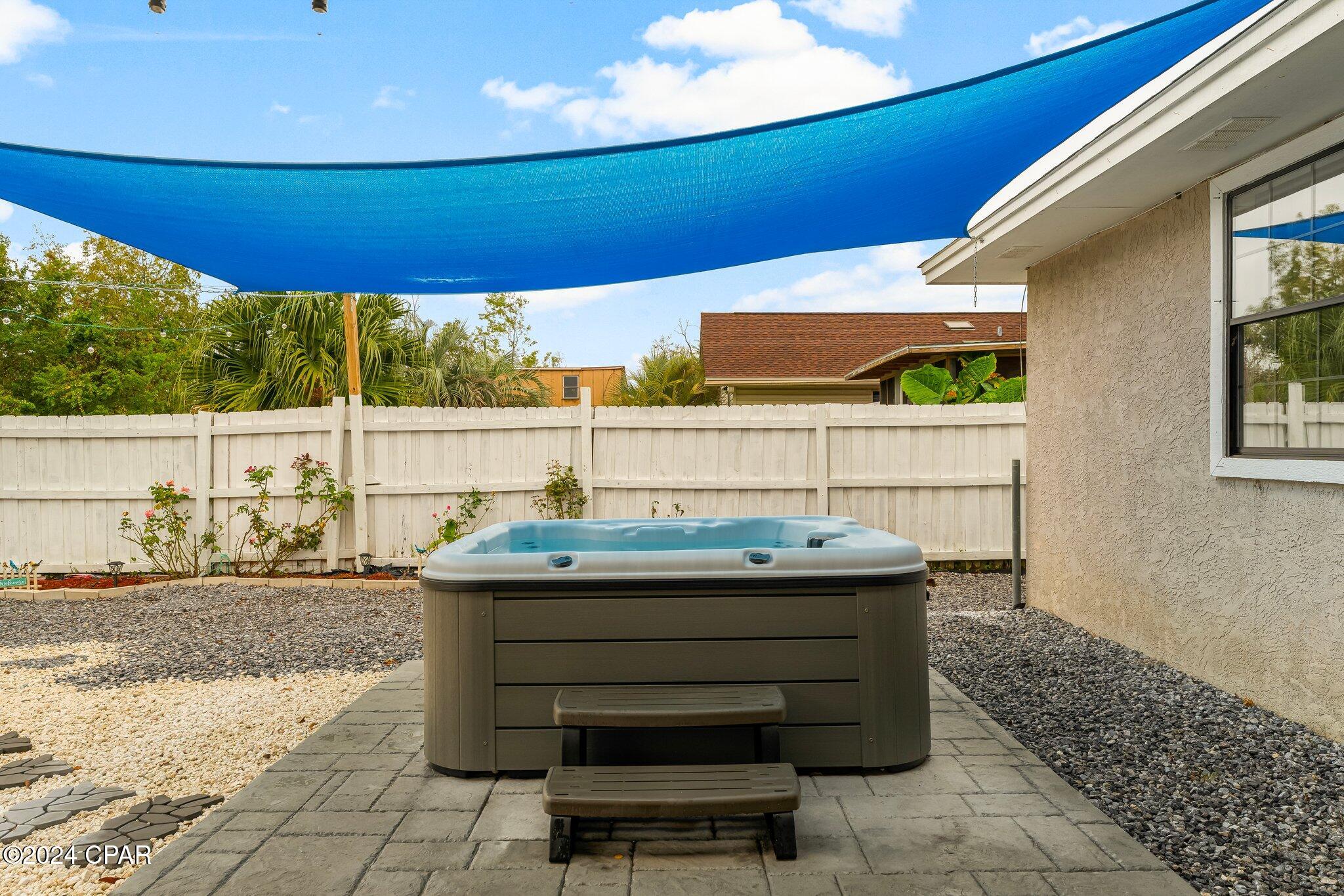 Towne & Country Lake Estates - Residential