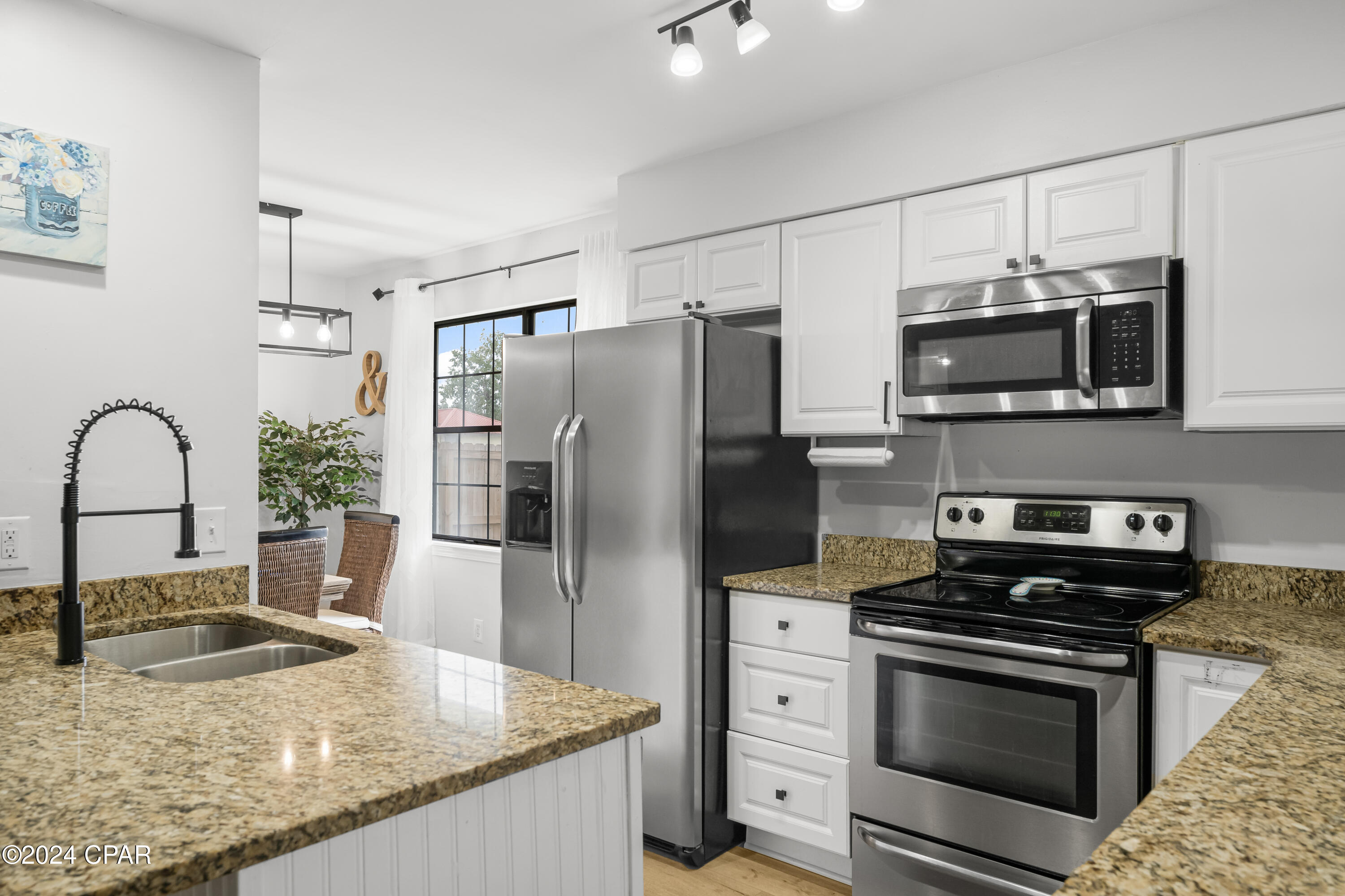 Towne & Country Lake Estates - Residential