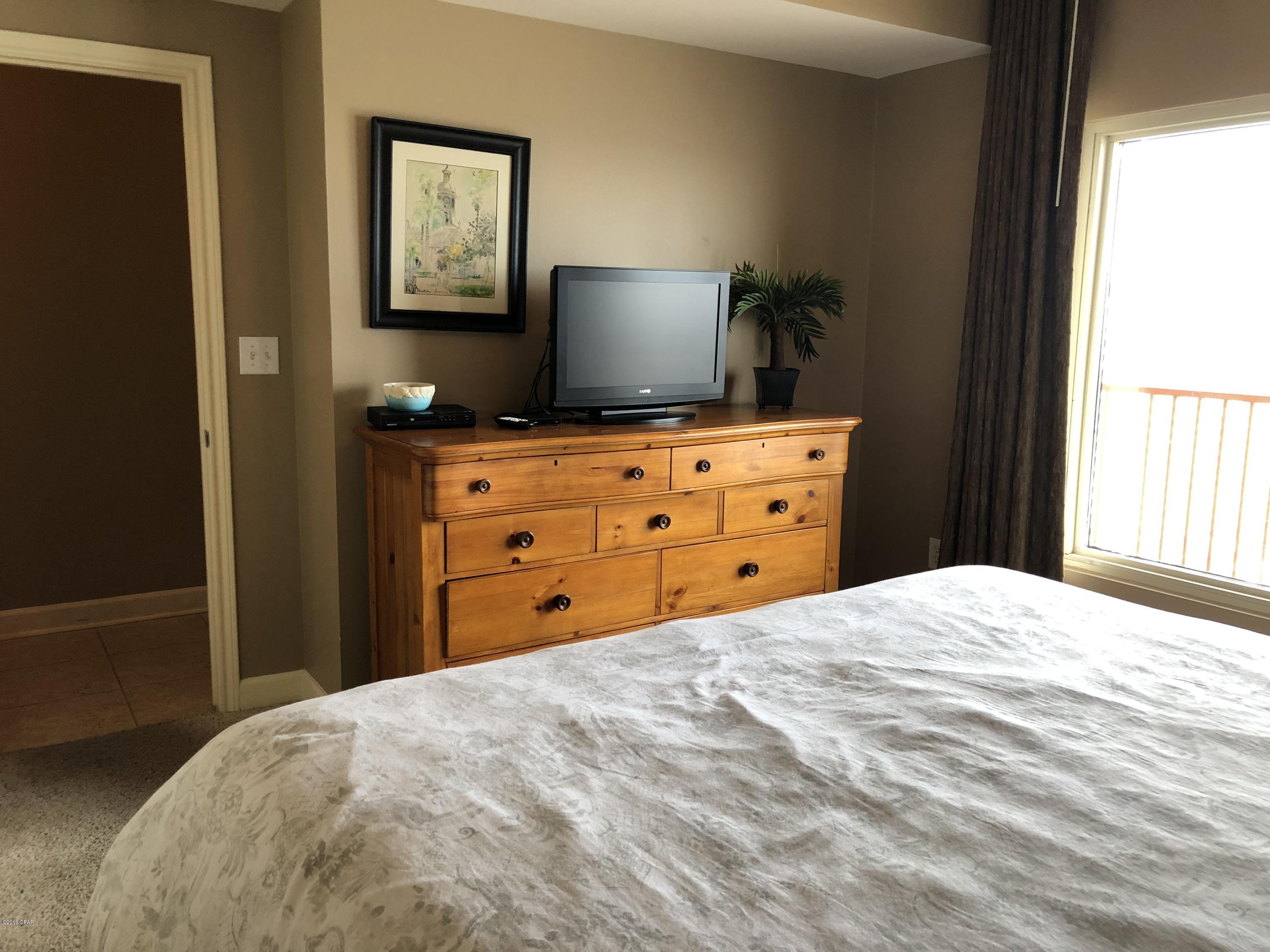 Shores Of Panama Phase II - Residential