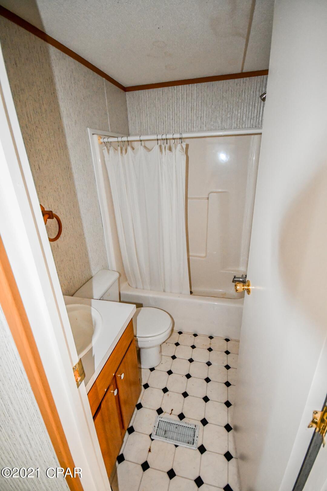 Bahama Heights - Residential