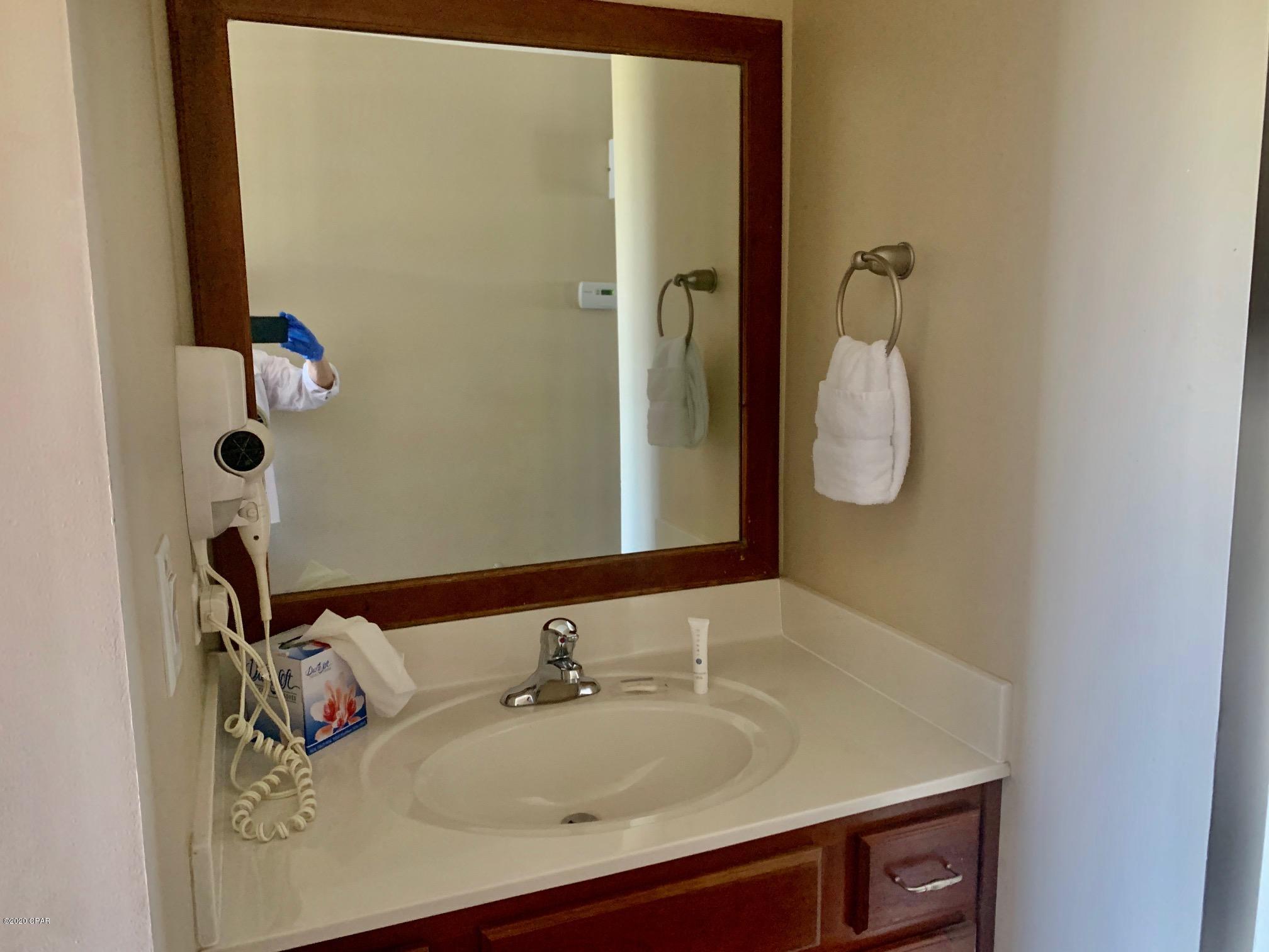 Carillon Beach Inn - Residential