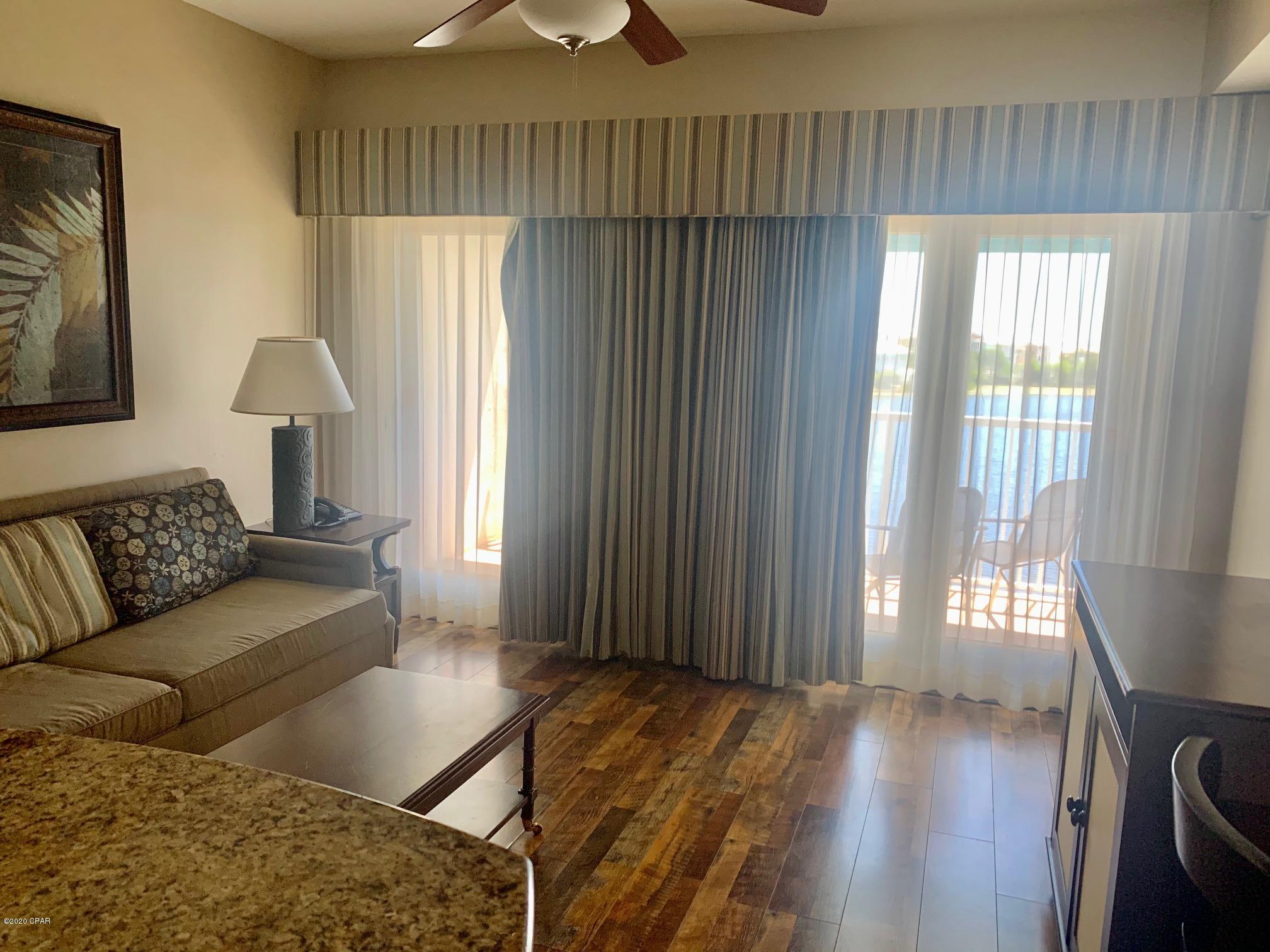 Carillon Beach Inn - Residential