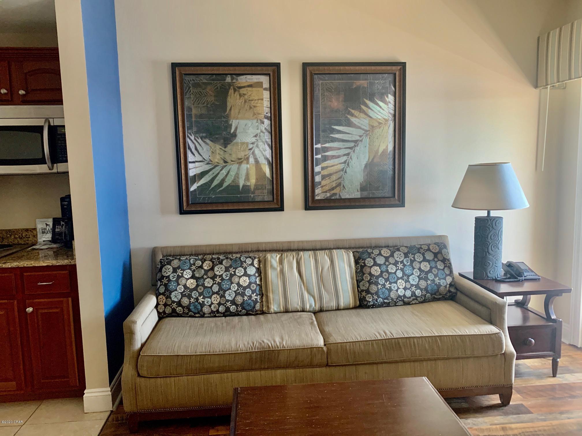 Carillon Beach Inn - Residential