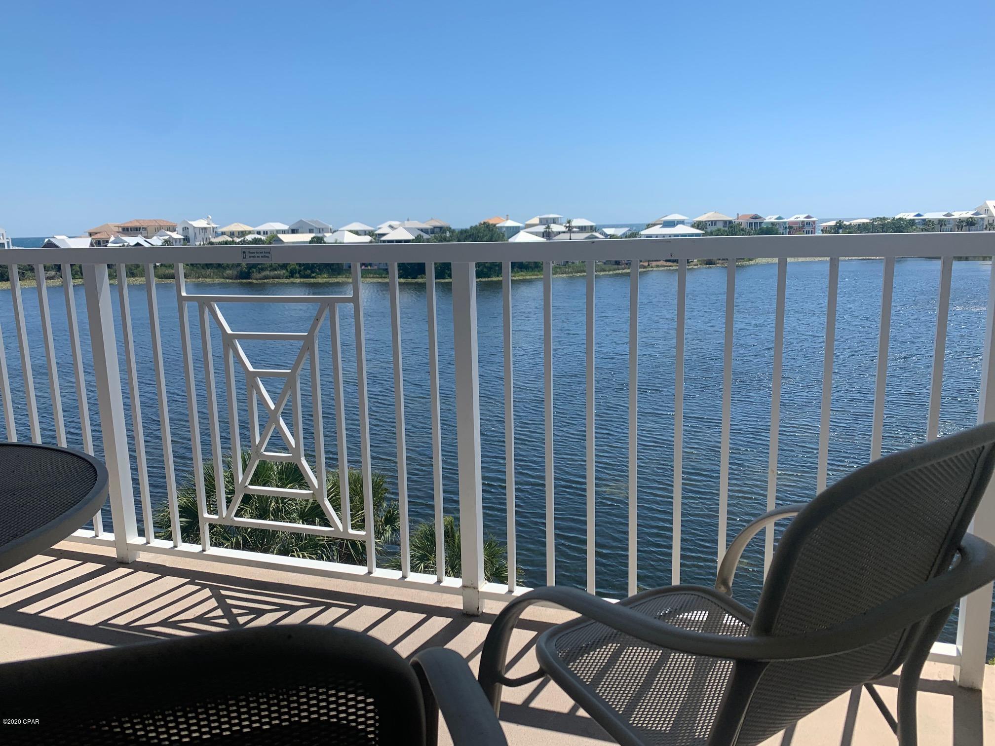 Carillon Beach Inn - Residential