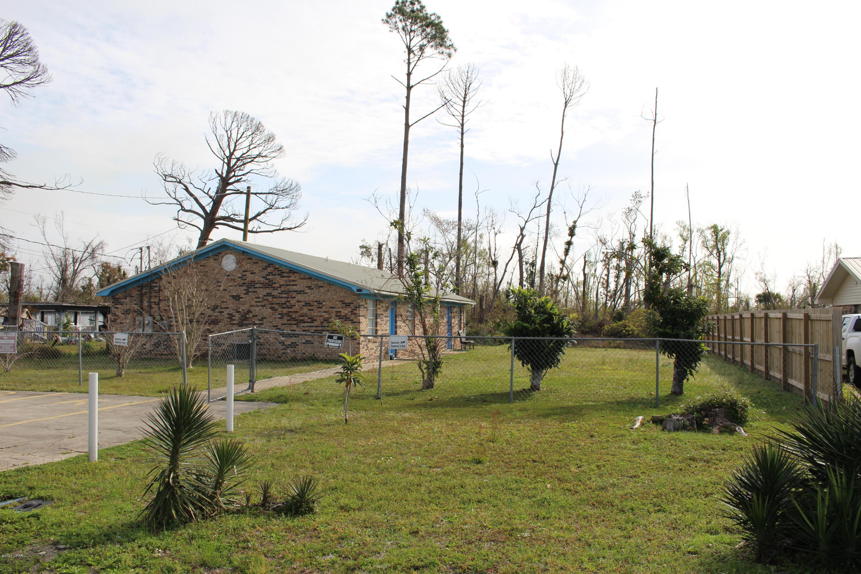 [No Recorded Subdiv] - Residential Lease