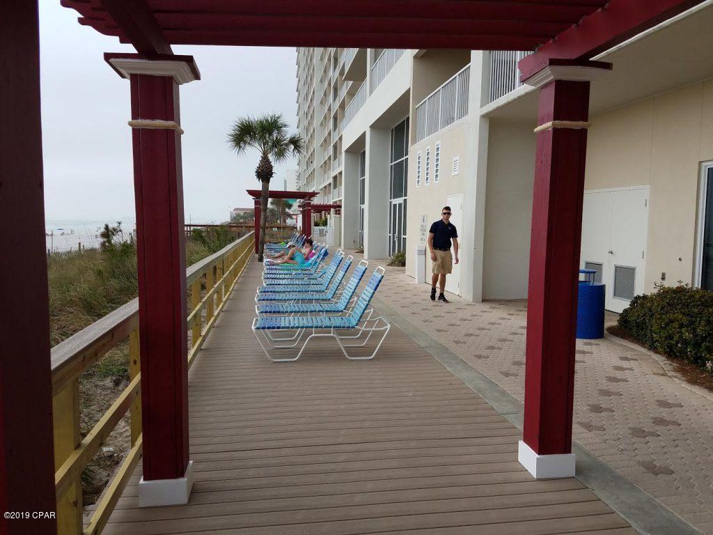 Majestic Beach Tower I - Residential