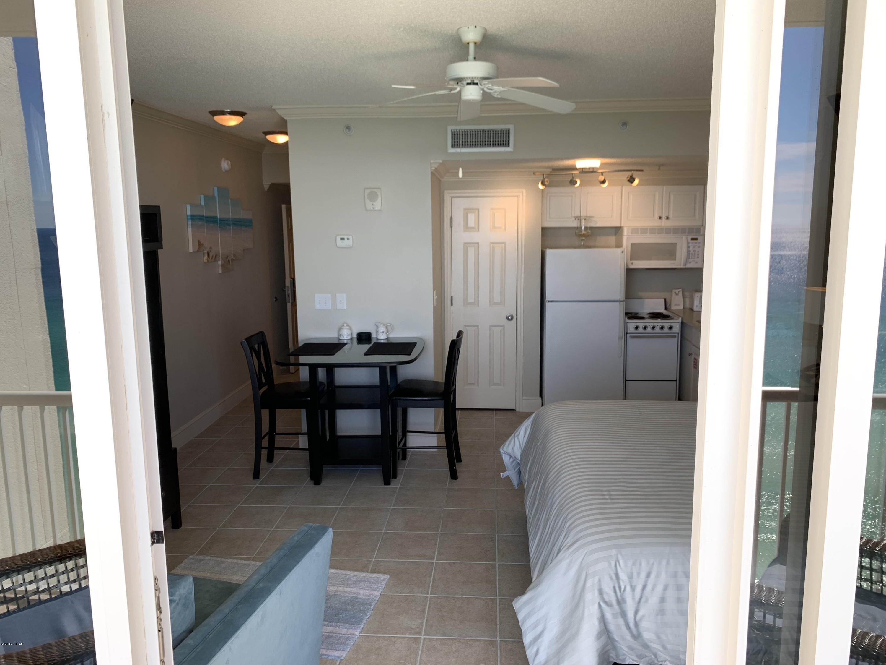 Majestic Beach Tower I - Residential