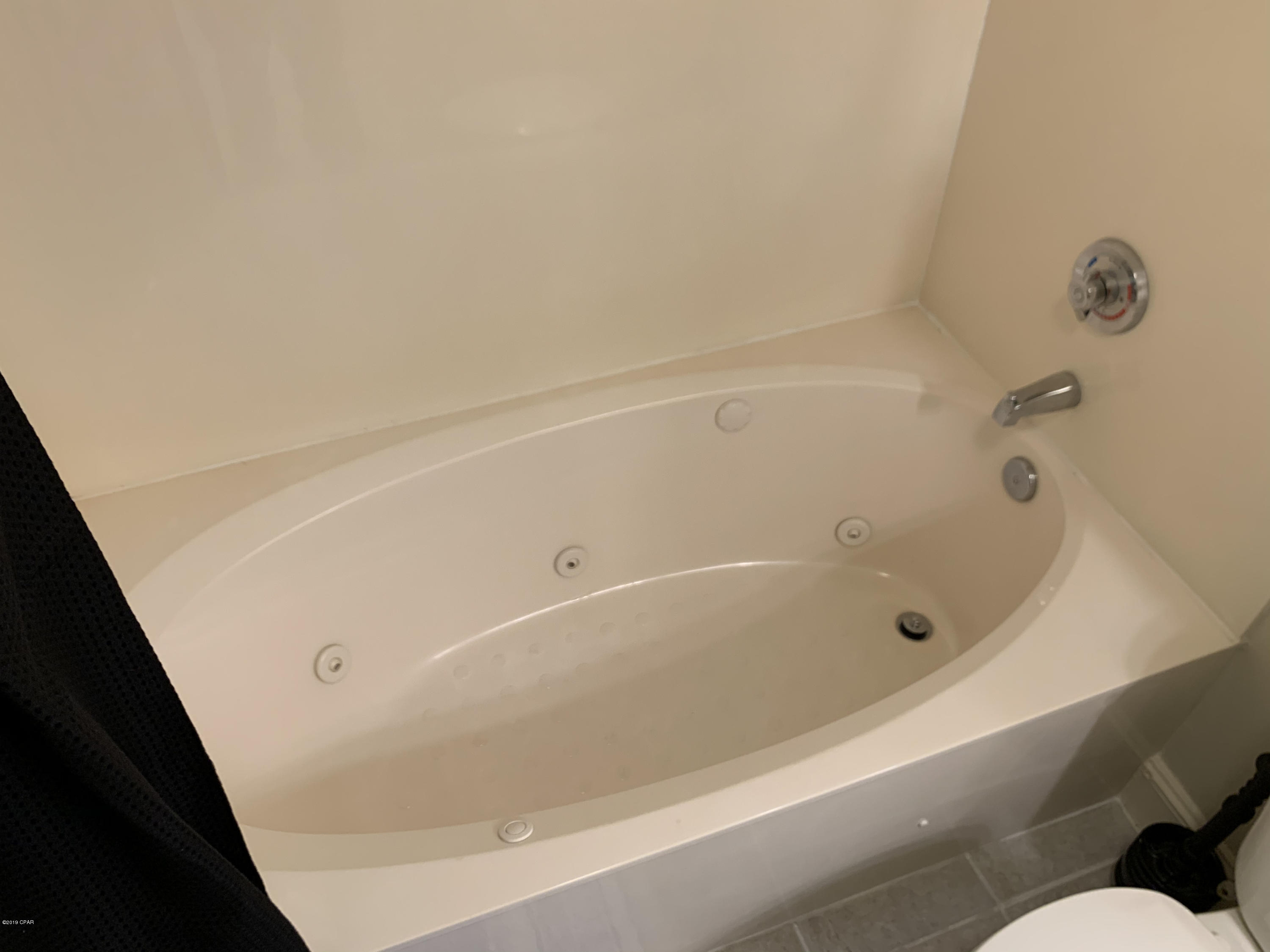 Majestic Beach Tower I - Residential