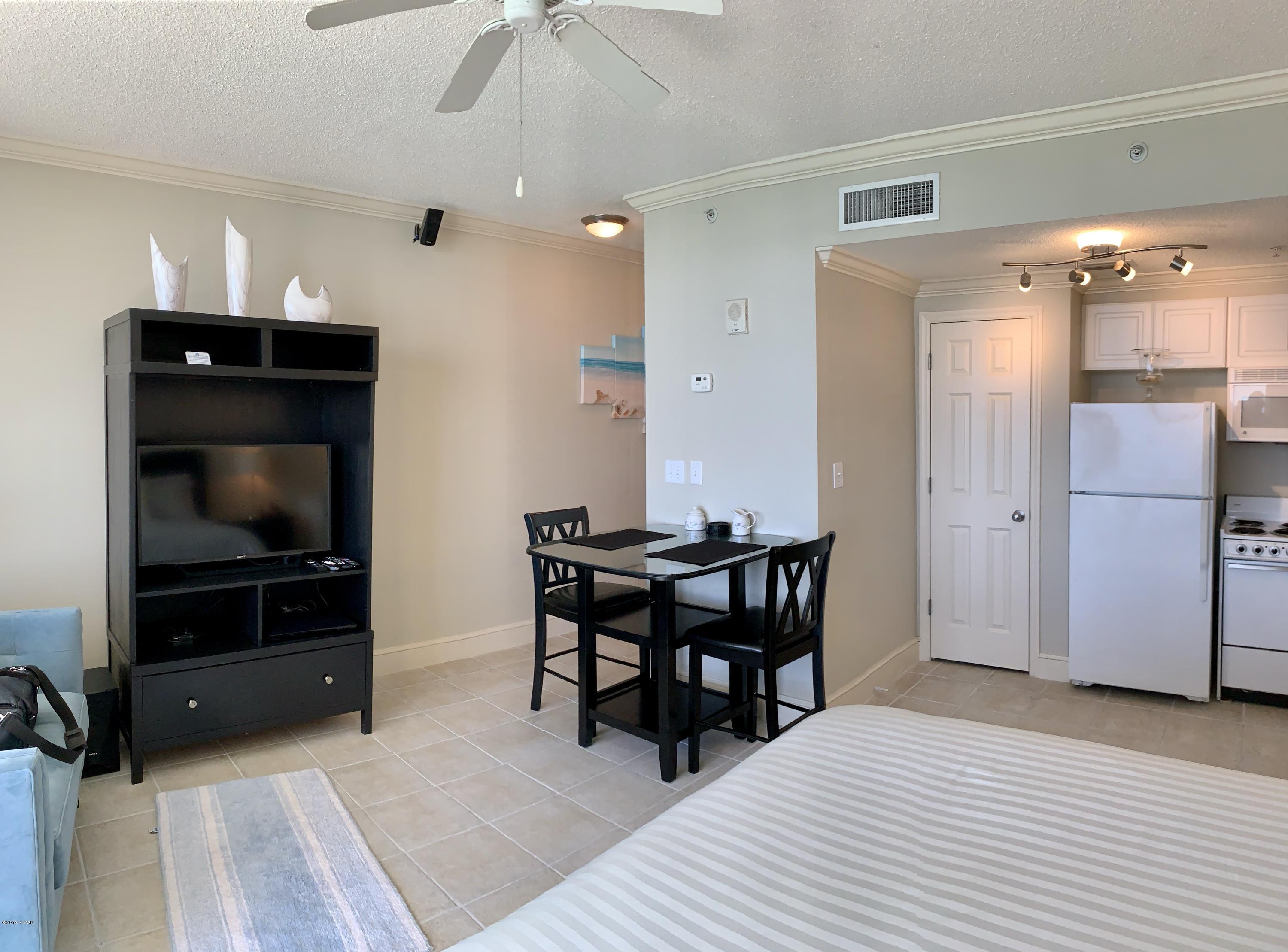 Majestic Beach Tower I - Residential