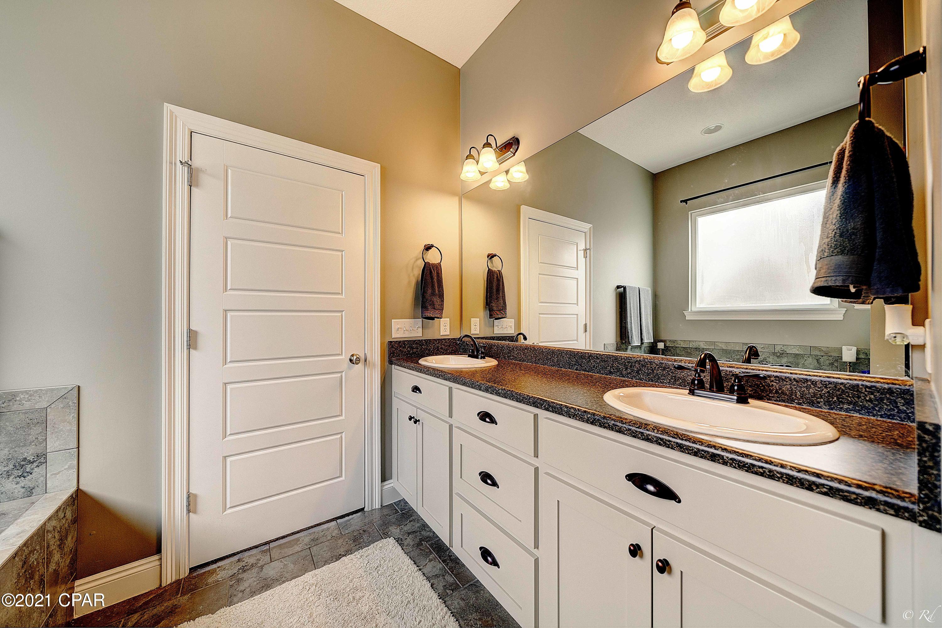 Lake Shore Landing - Residential