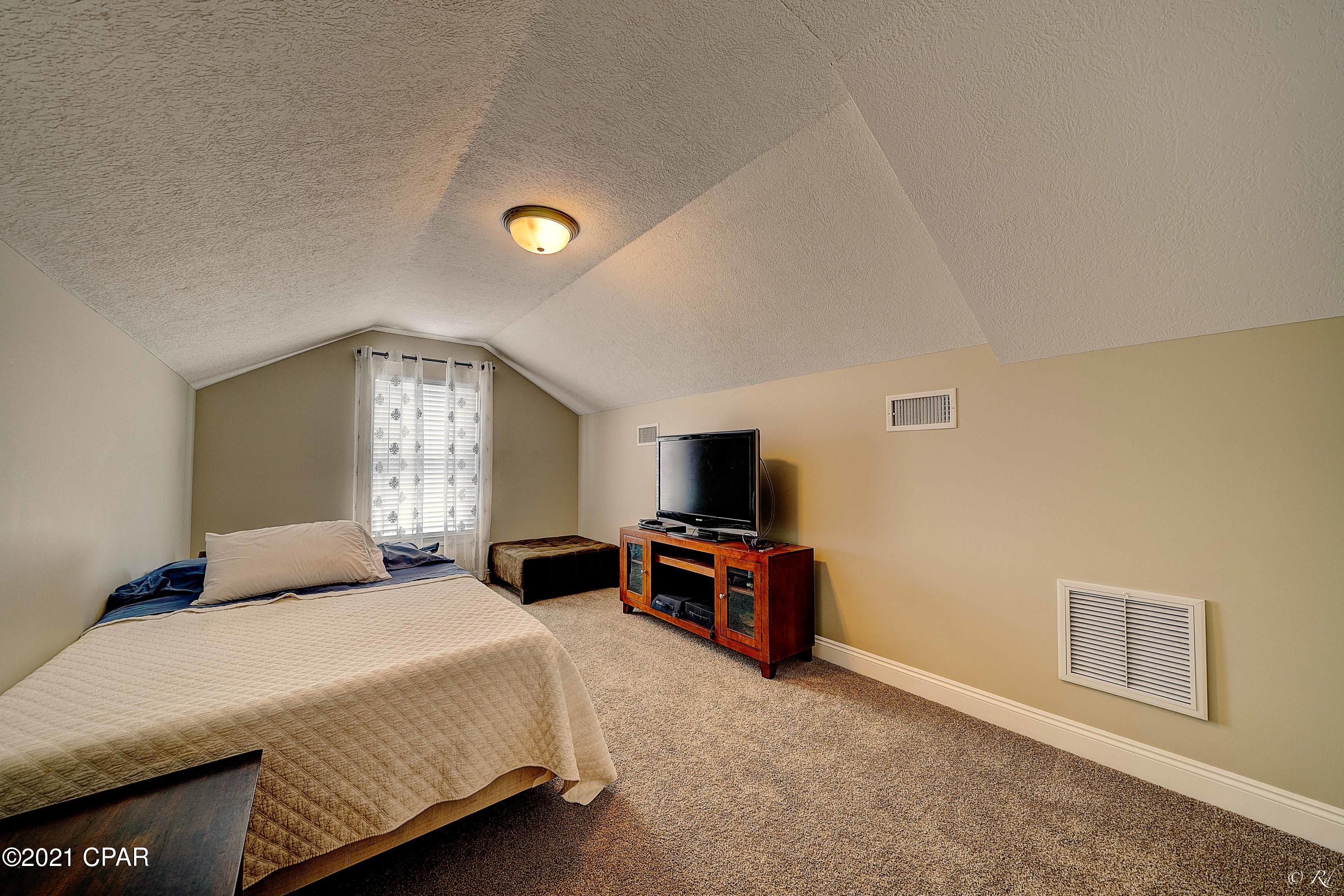 Lake Shore Landing - Residential