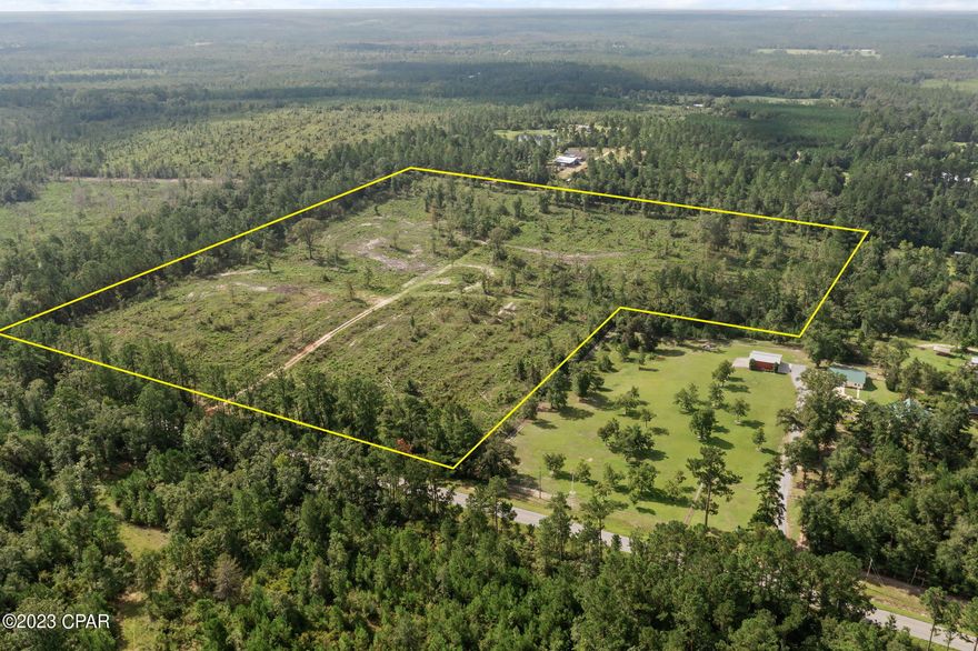 Let your creativity fly with this 25+/- acre parcel of gorgeous land! Whether it's to build your dream house, place a mobile home or use as a weekend getaway, this property offers many possibilities! Parcel is located off Pioneer Road, just minutes from Hwy 77 and Interstate 10.