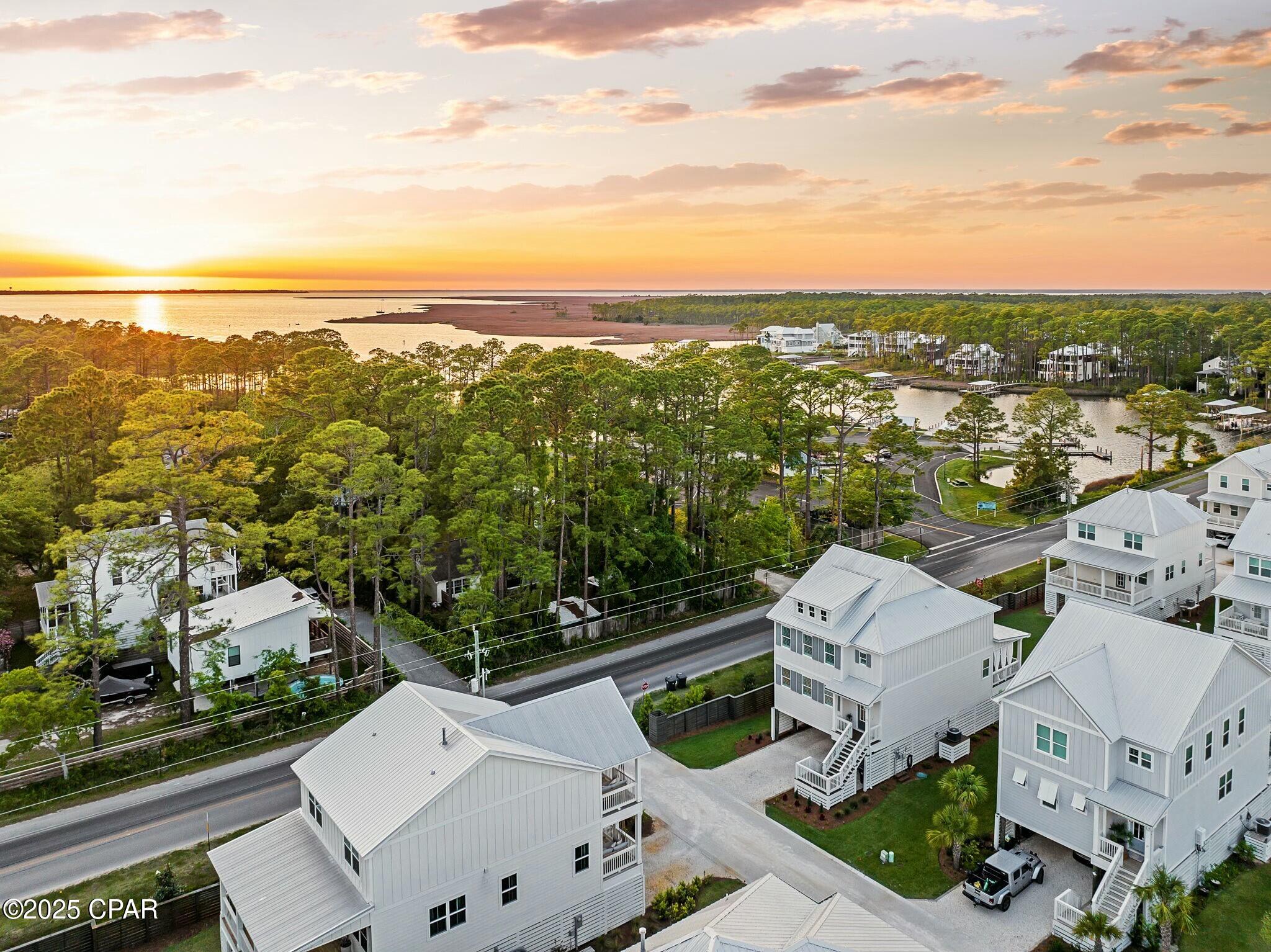 Cessna Landing - Residential