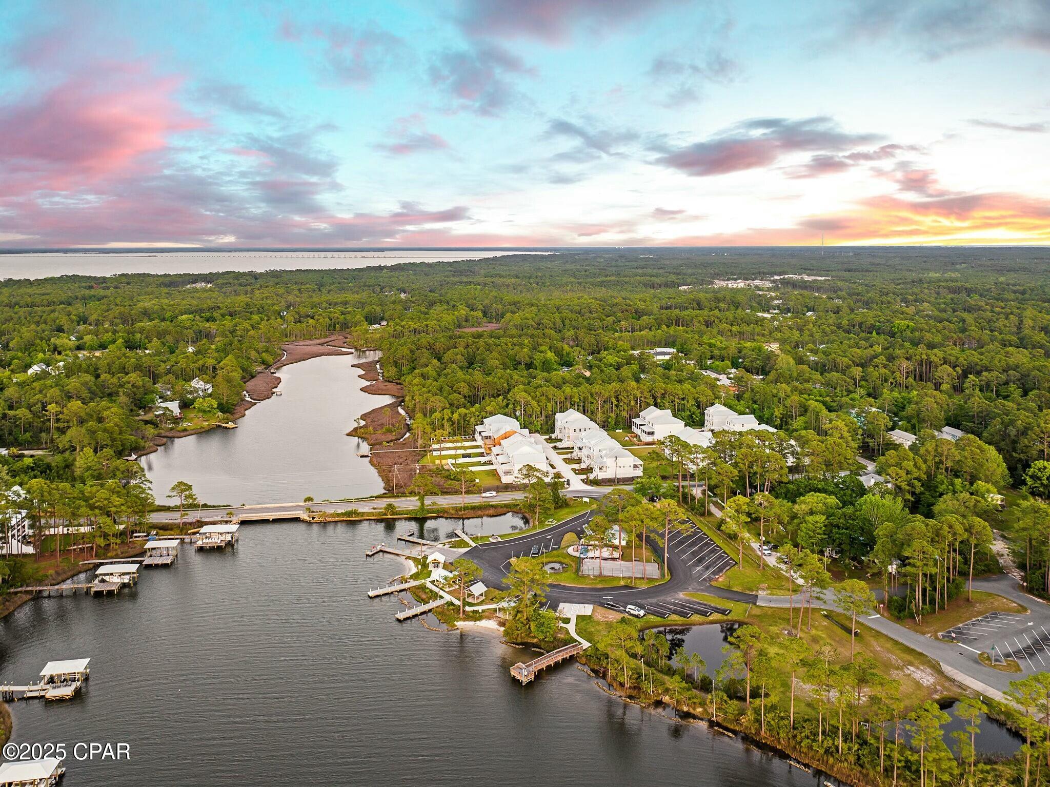 Cessna Landing - Residential