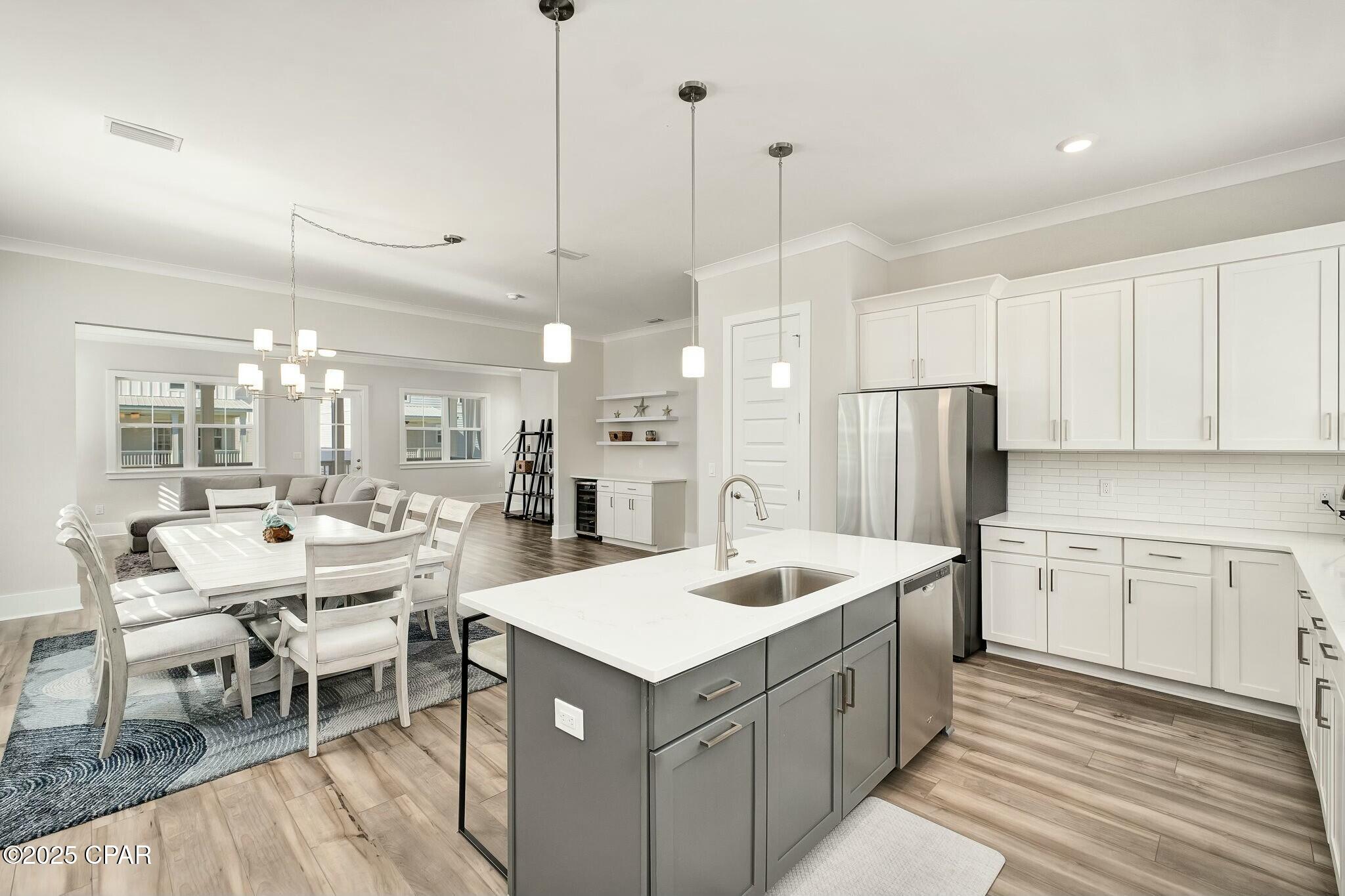 Cessna Landing - Residential