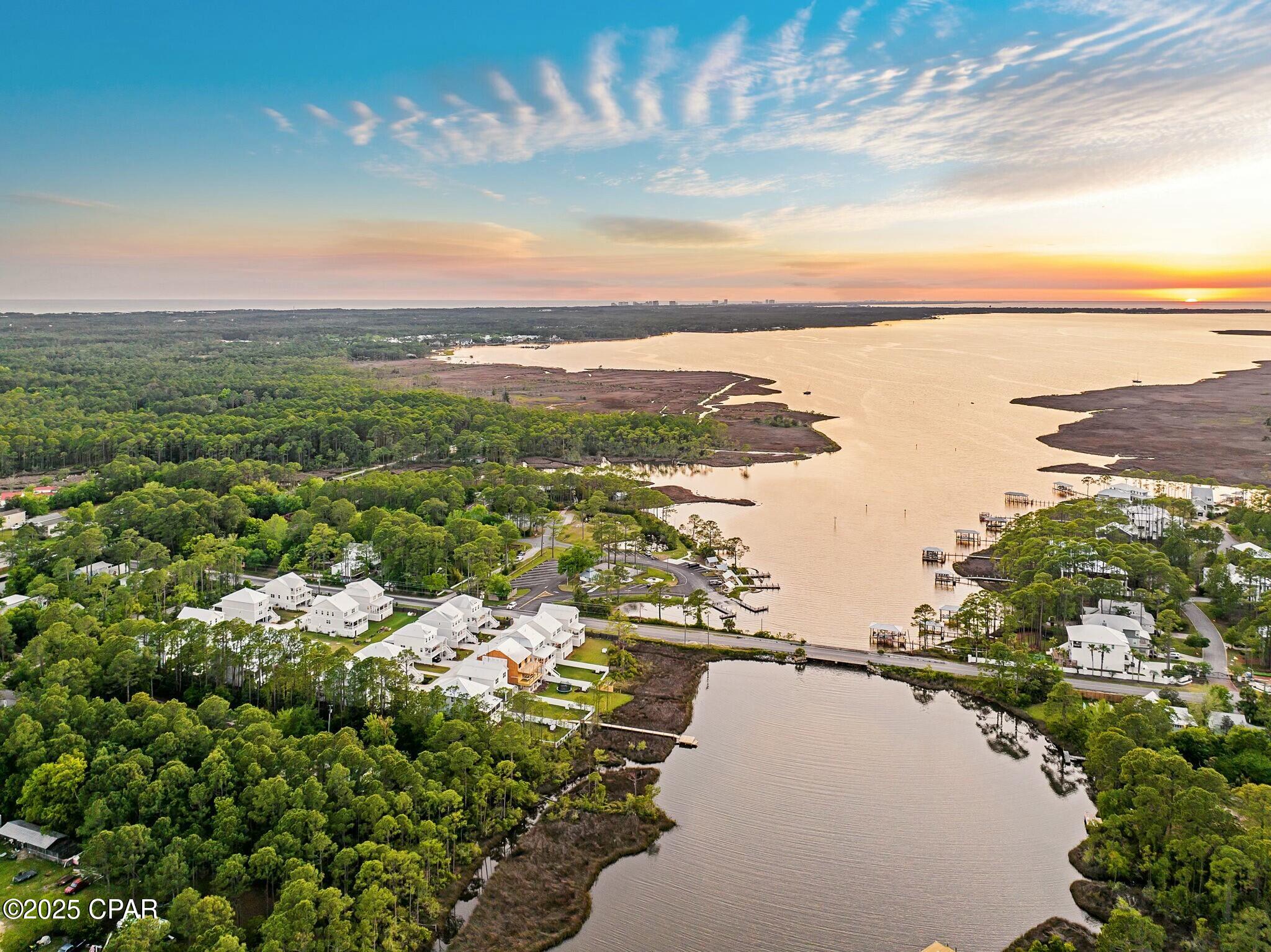 Cessna Landing - Residential