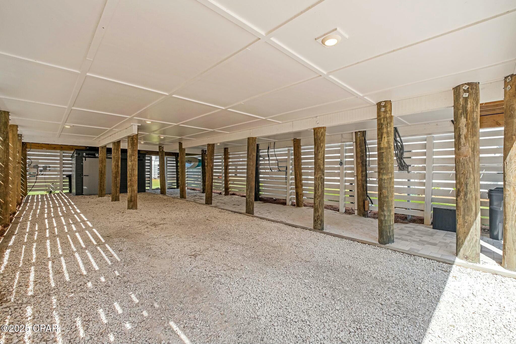 Cessna Landing - Residential