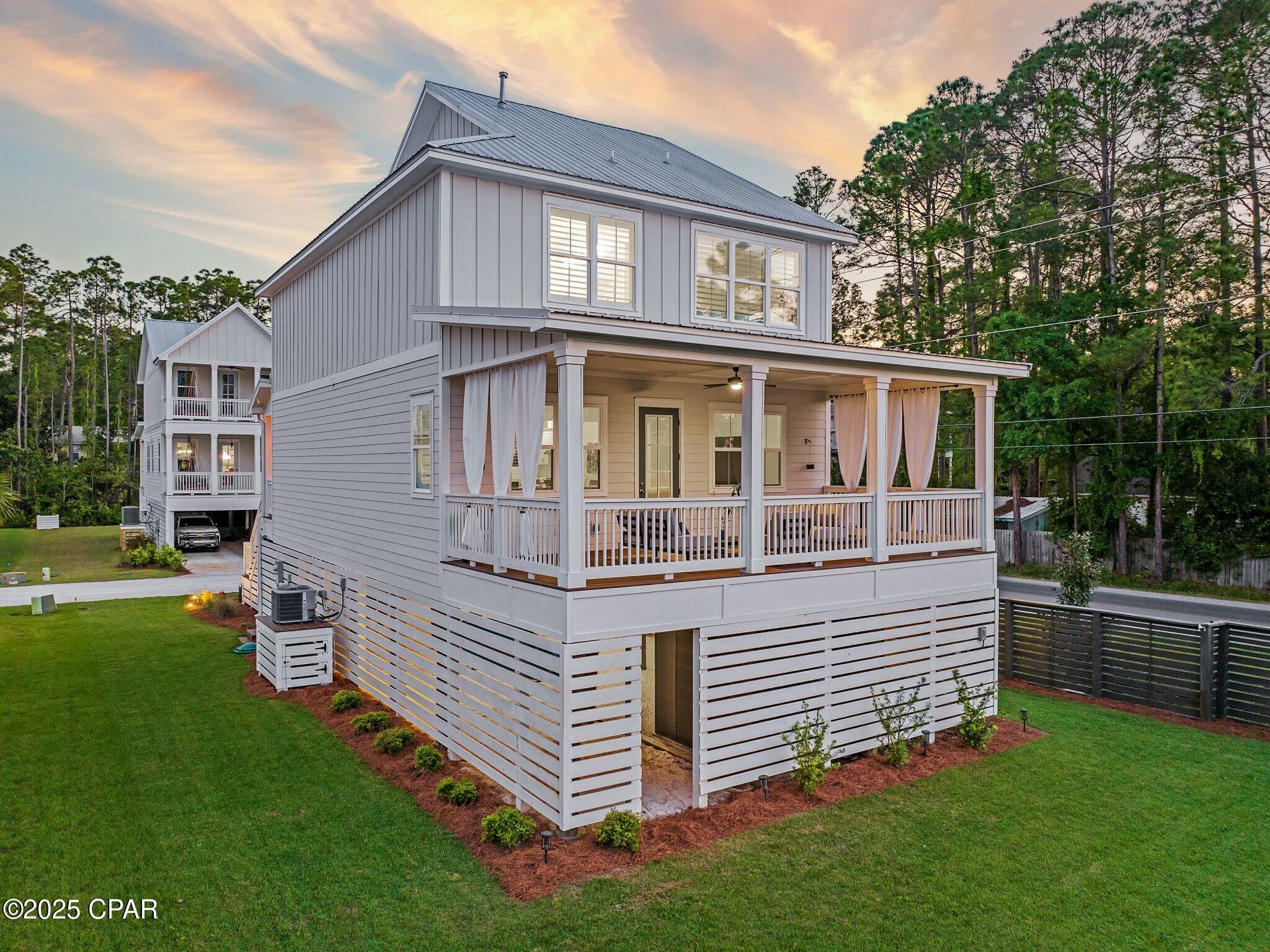 Cessna Landing - Residential