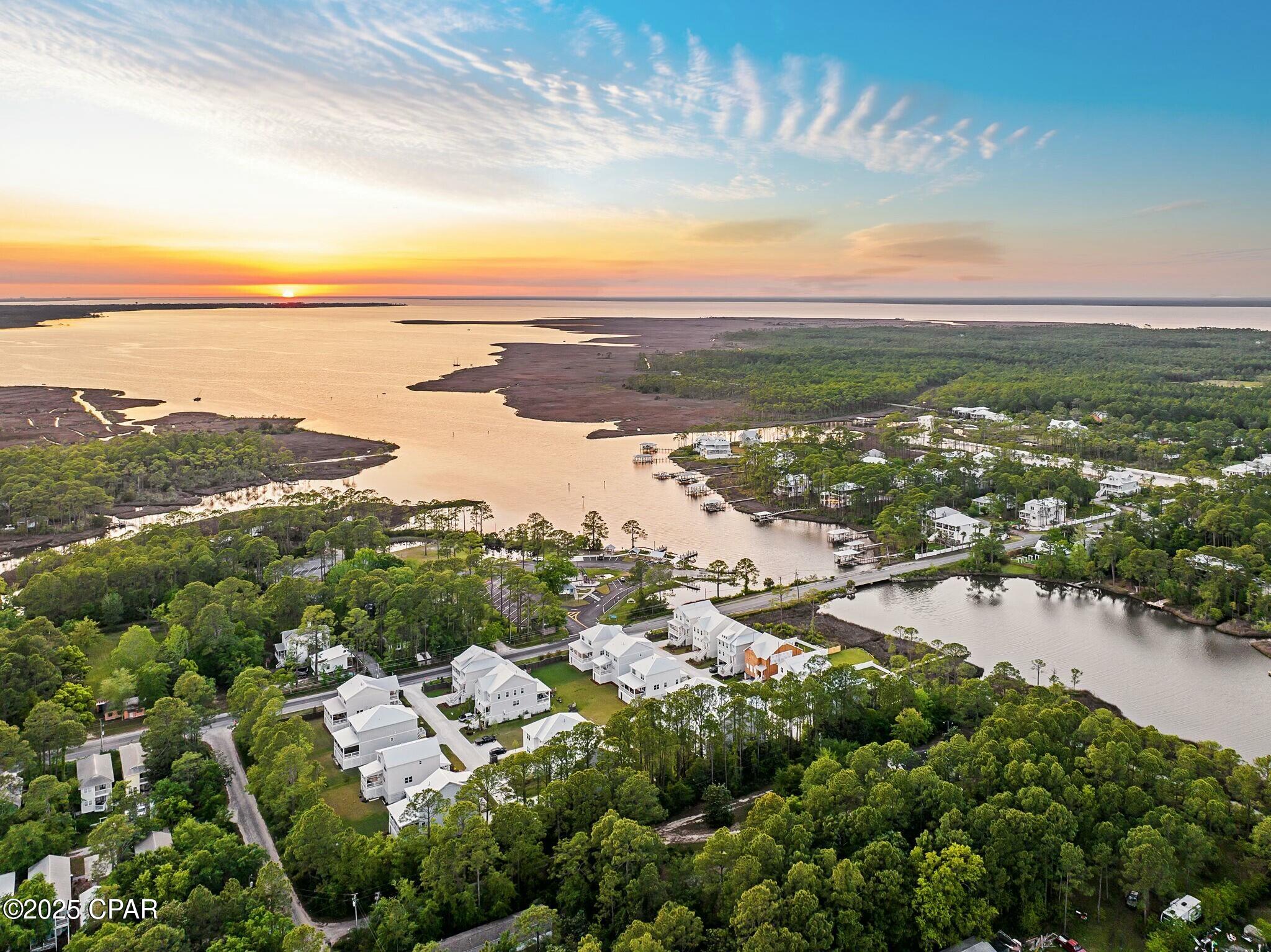 Cessna Landing - Residential