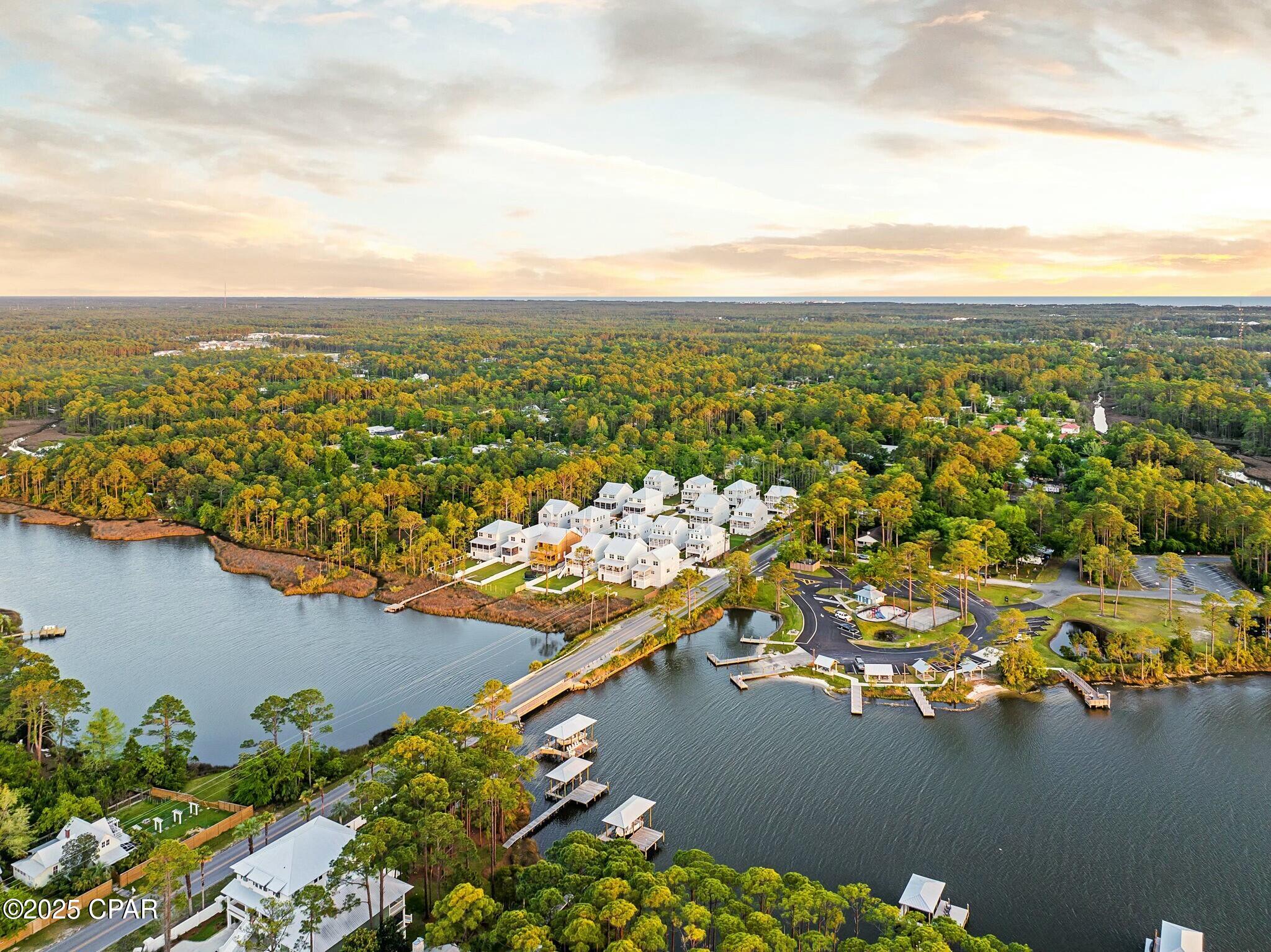 Cessna Landing - Residential