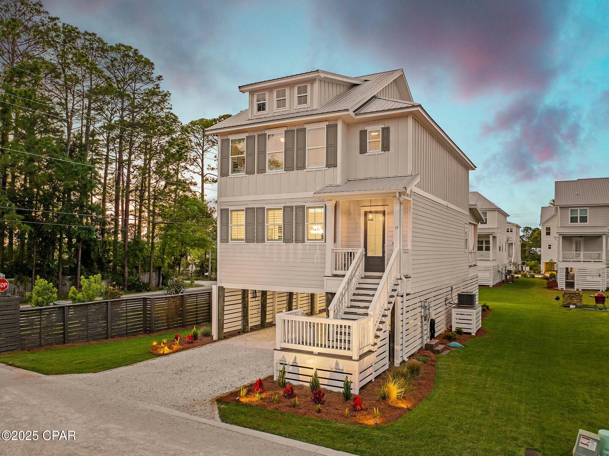 Cessna Landing - Residential