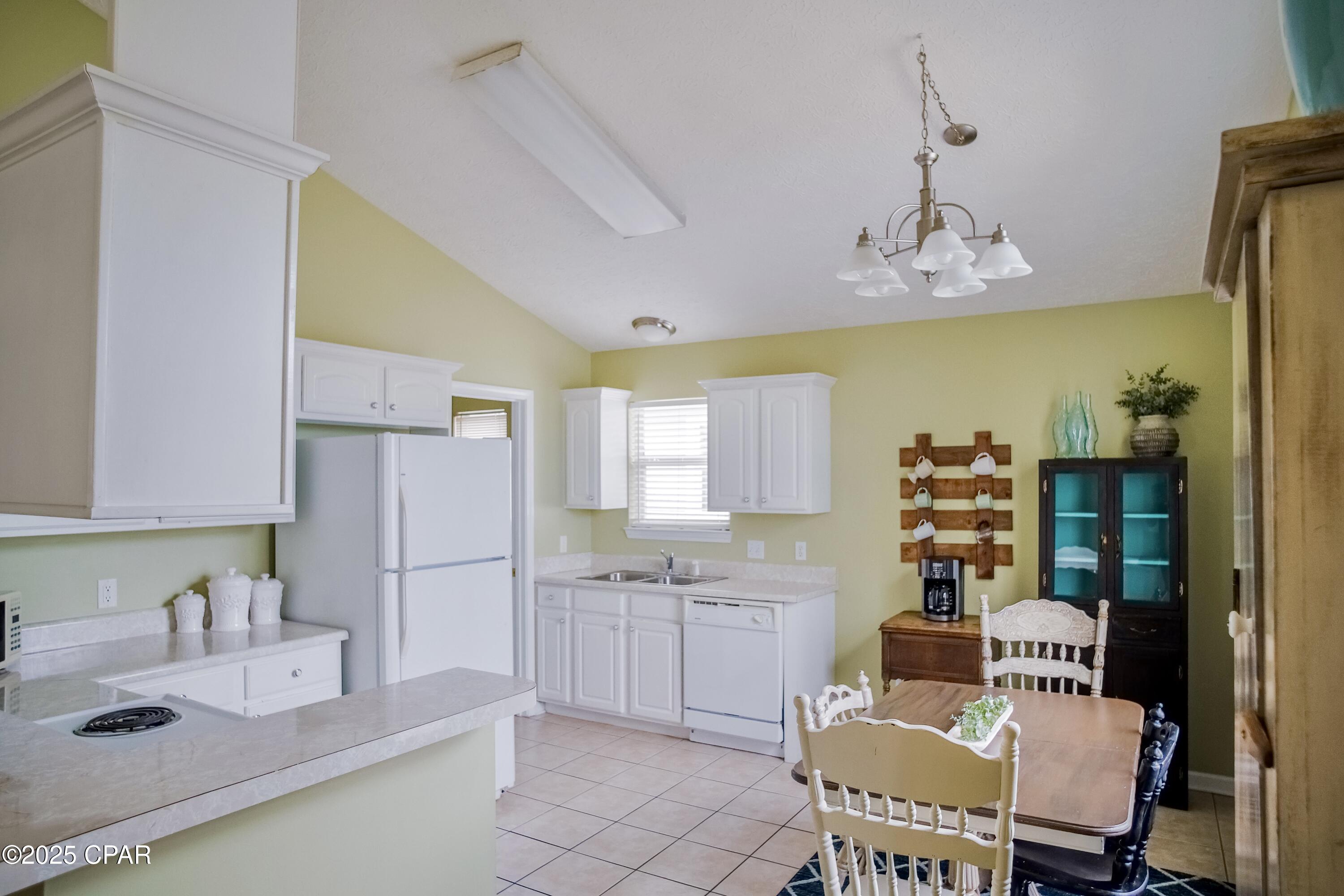 Palm Cove - Residential