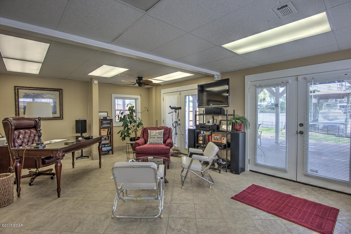 Holiday Beach Unit 15 - Residential