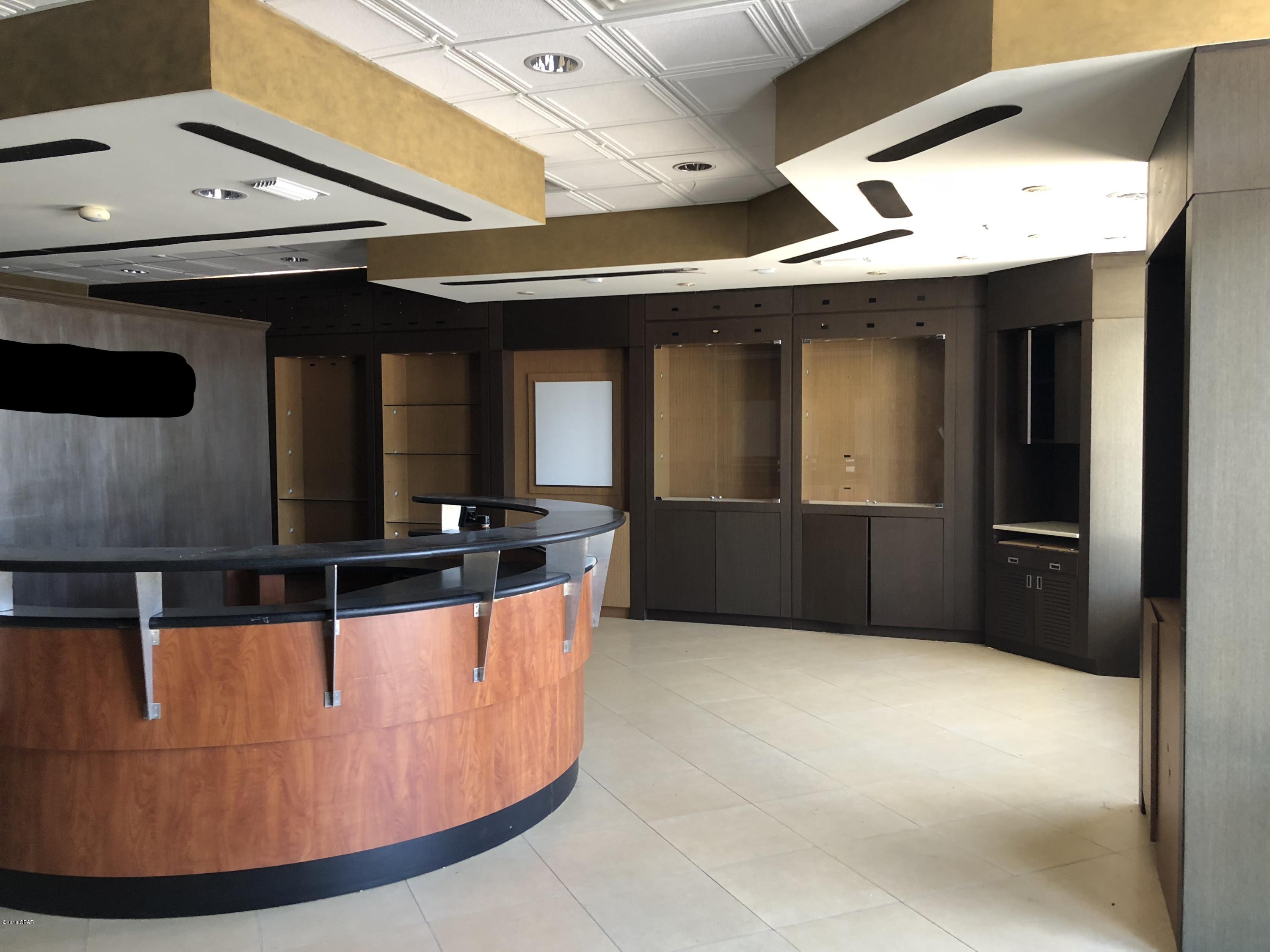 Grand Panama Beach Resort - Commercial Lease