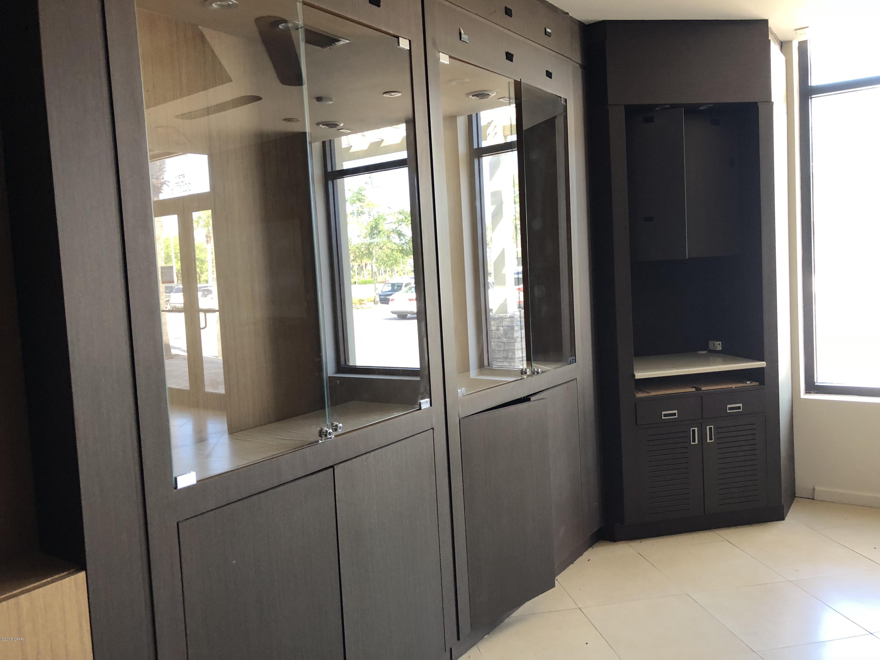 Grand Panama Beach Resort - Commercial Lease