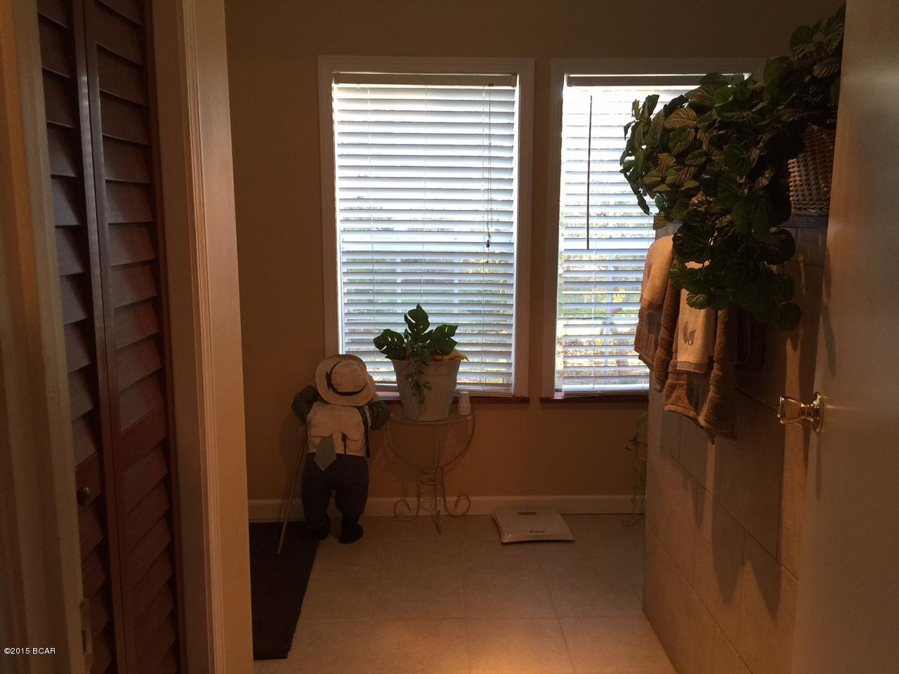 Leisure Lakes - Residential