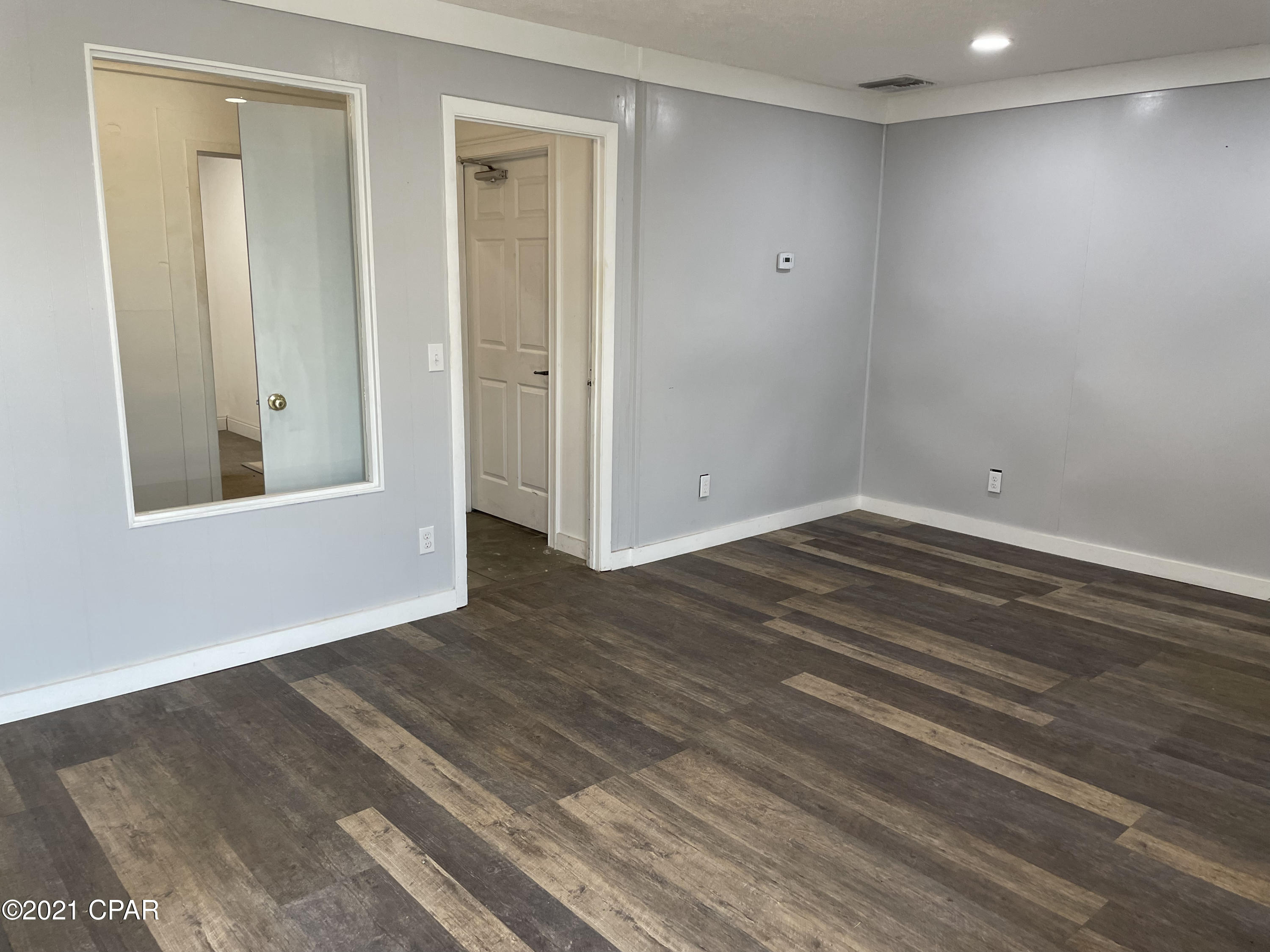 [No Recorded Subdiv] - Commercial Lease