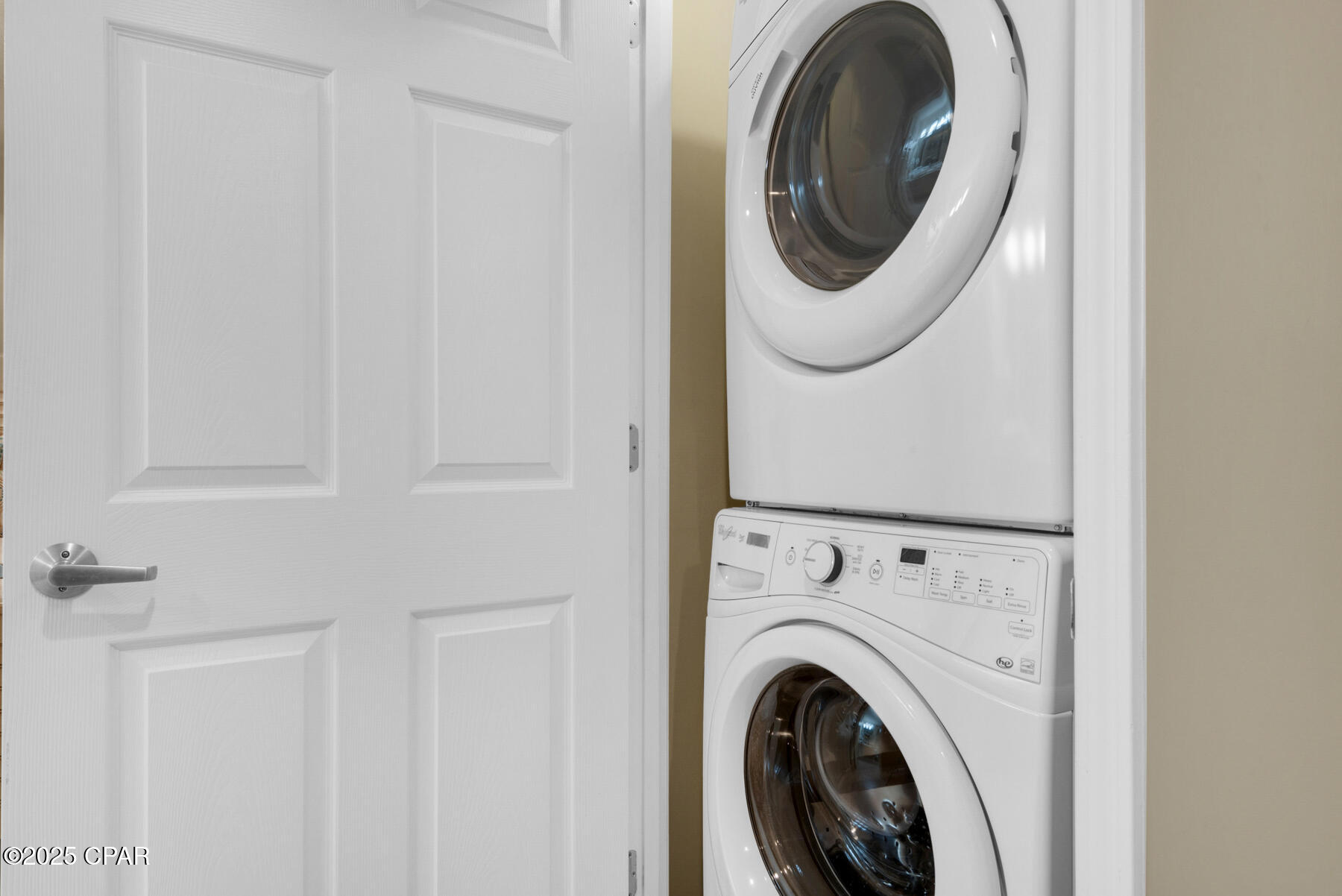 Sterling Reef - Residential