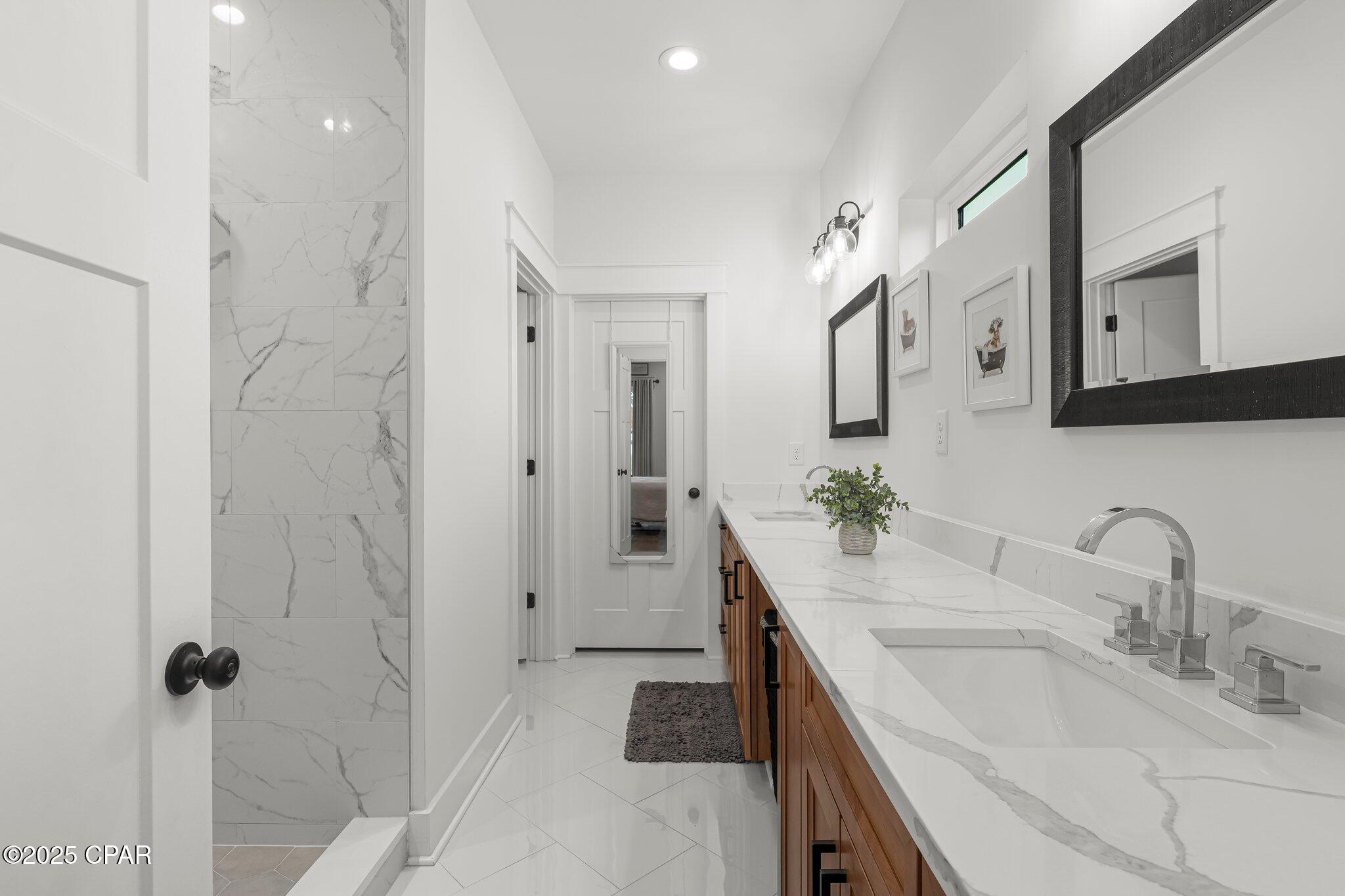 Britton Woods - Residential