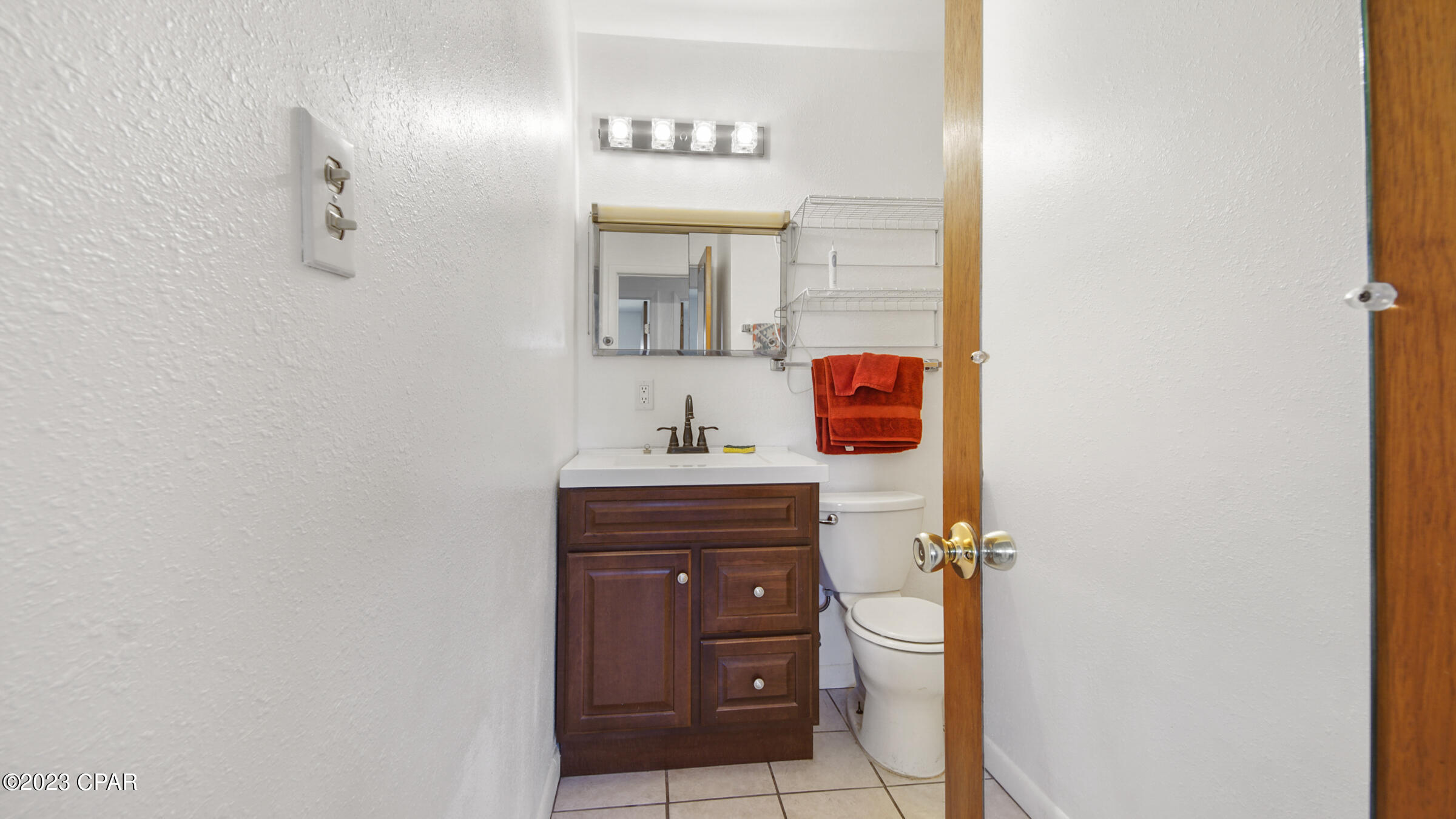 Hentz 1st Add Unit B - Residential