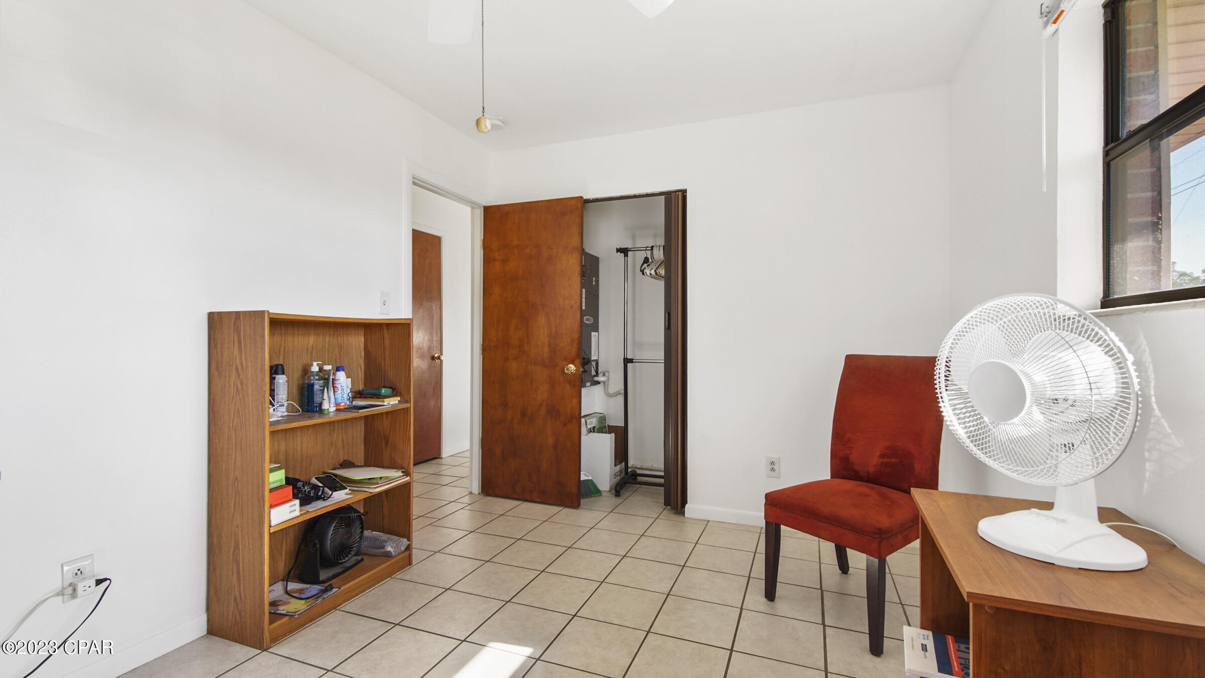 Hentz 1st Add Unit B - Residential