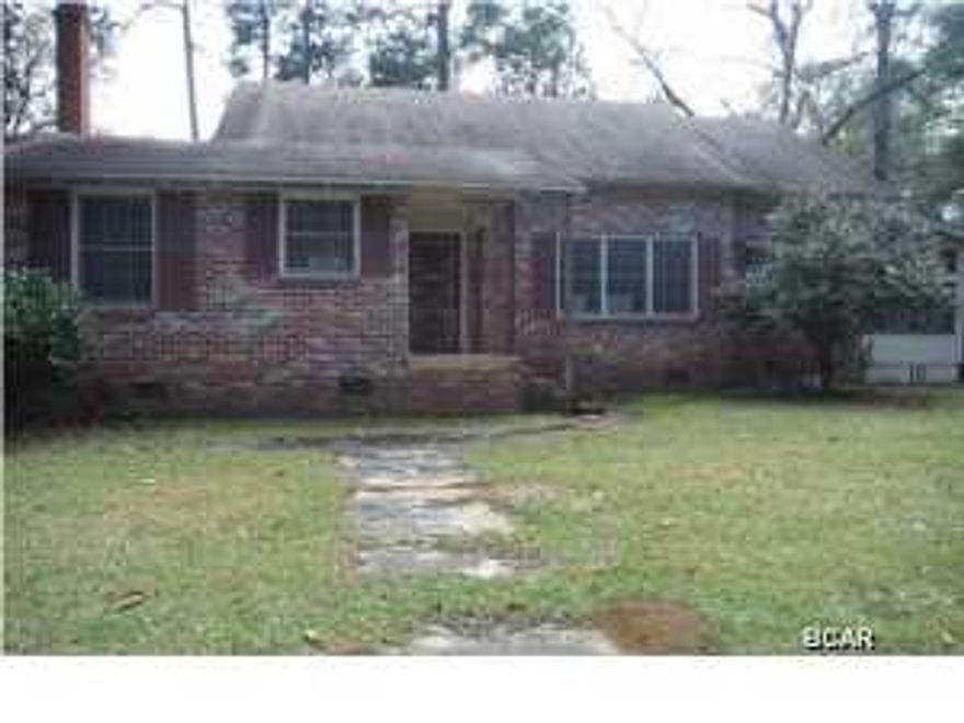 Spacious older home with lots of potential... 4 Bd / 3 Ba home centrally located in Chipley. Don't miss this great opportunity. This property is considered Insurable with Escrow by a FHA Appraiser. Buyers may escrow funds for repairs after the close of escrow & the amount is added to the loan balance of the standard FHA Financing (203b). Please see attached Repair Escrow & PCR for details. Available to Owner Occupants for 15 days from list date.