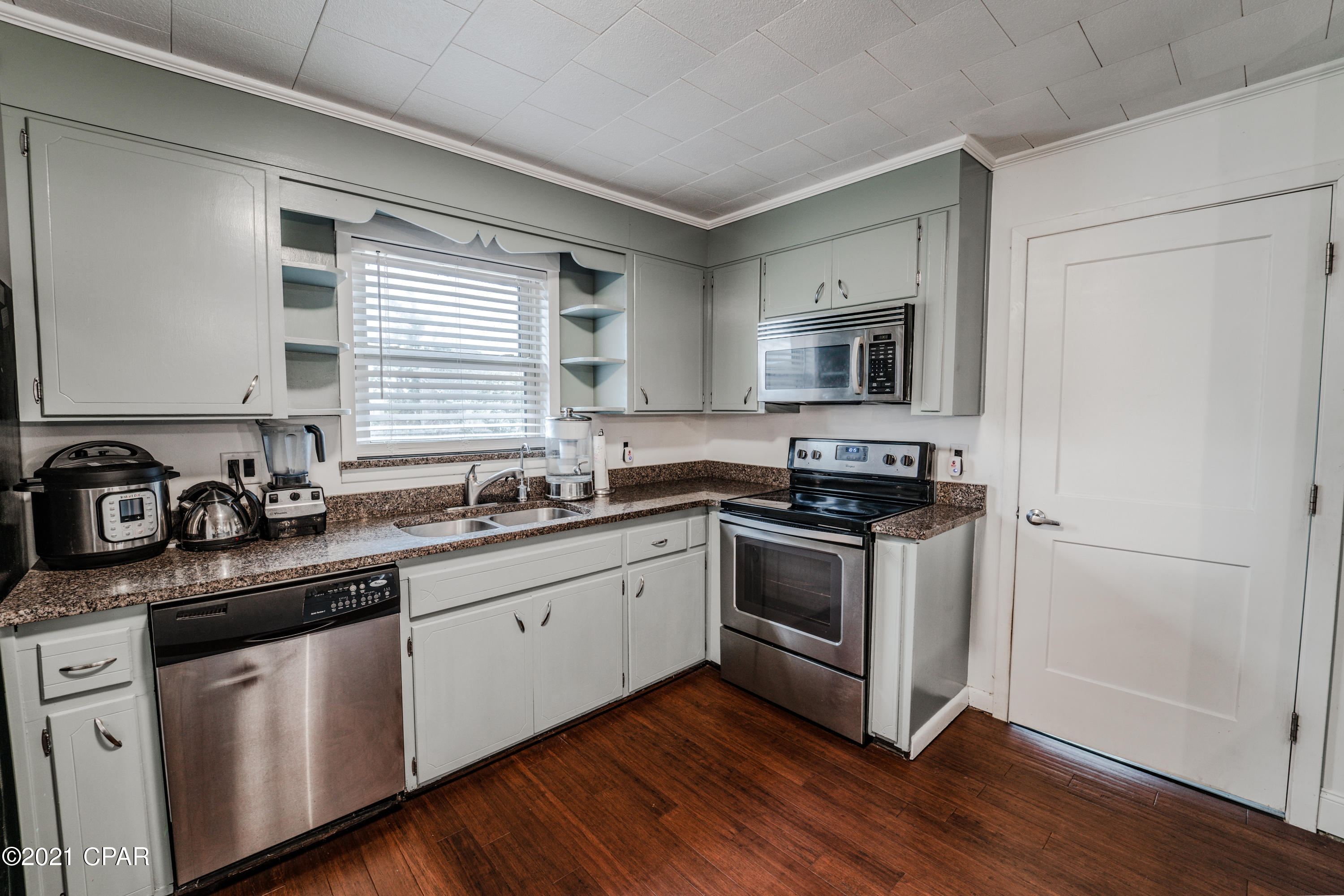 College Point 2nd Add - Residential