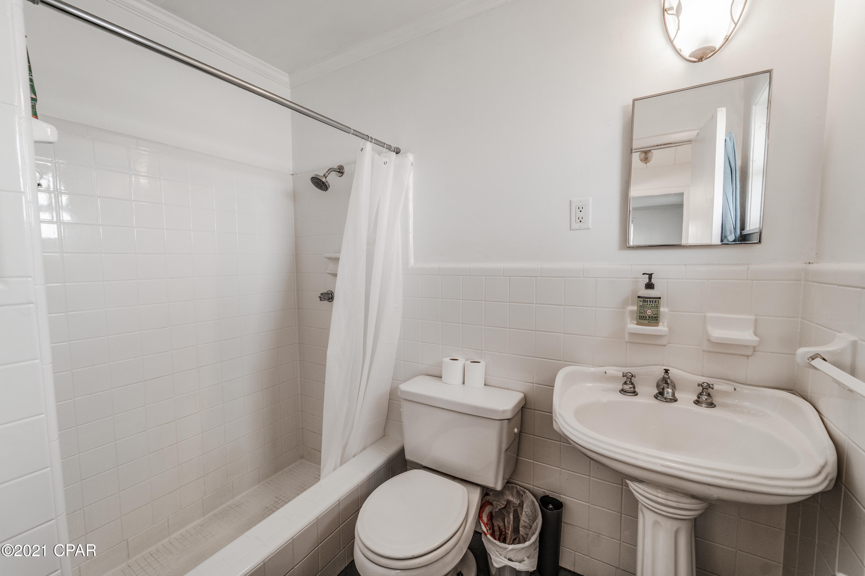 College Point 2nd Add - Residential