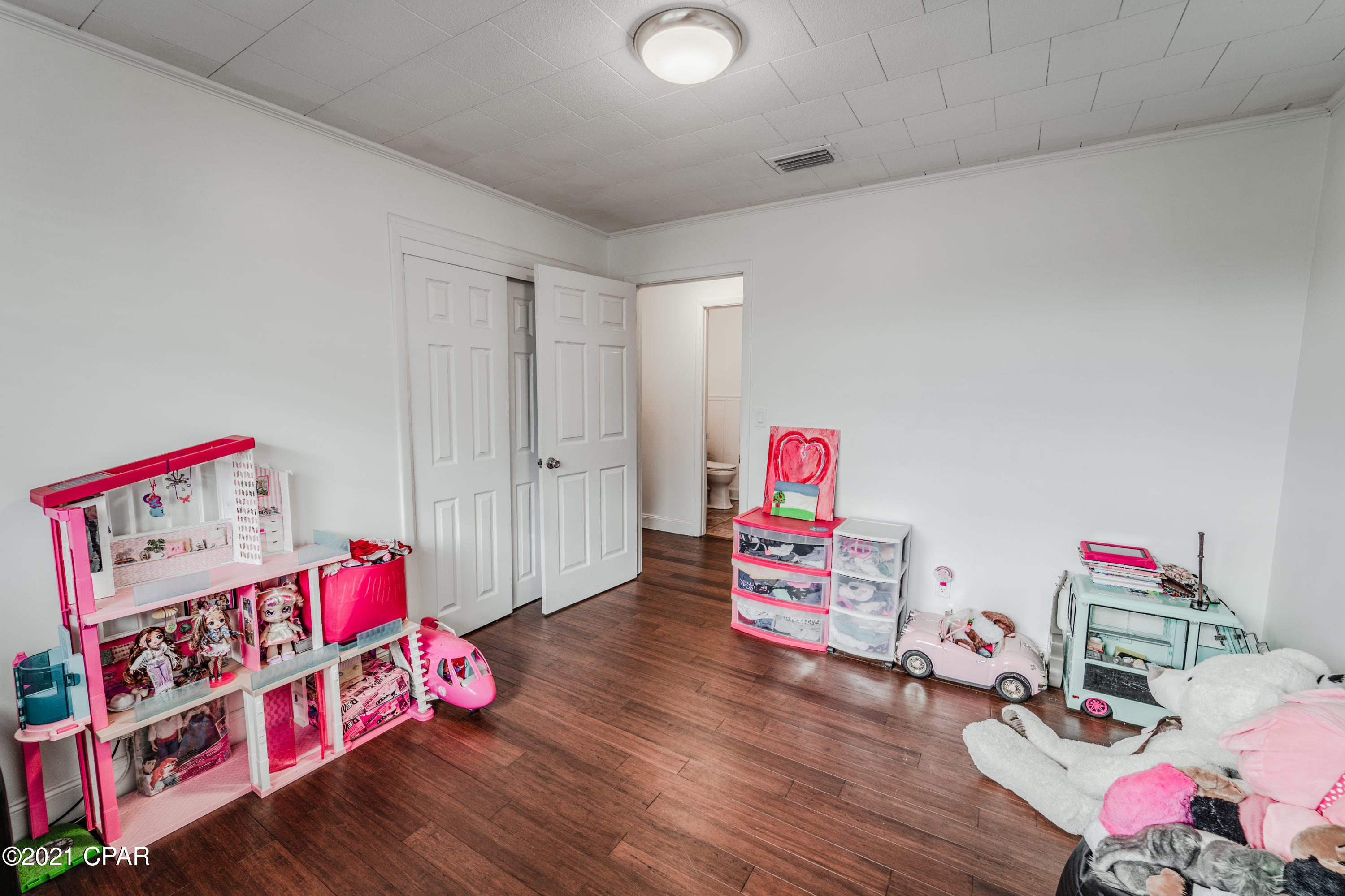 College Point 2nd Add - Residential