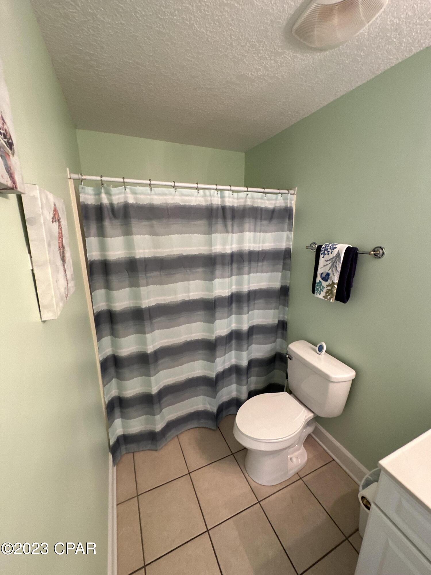 Twin Palms Resort - Residential