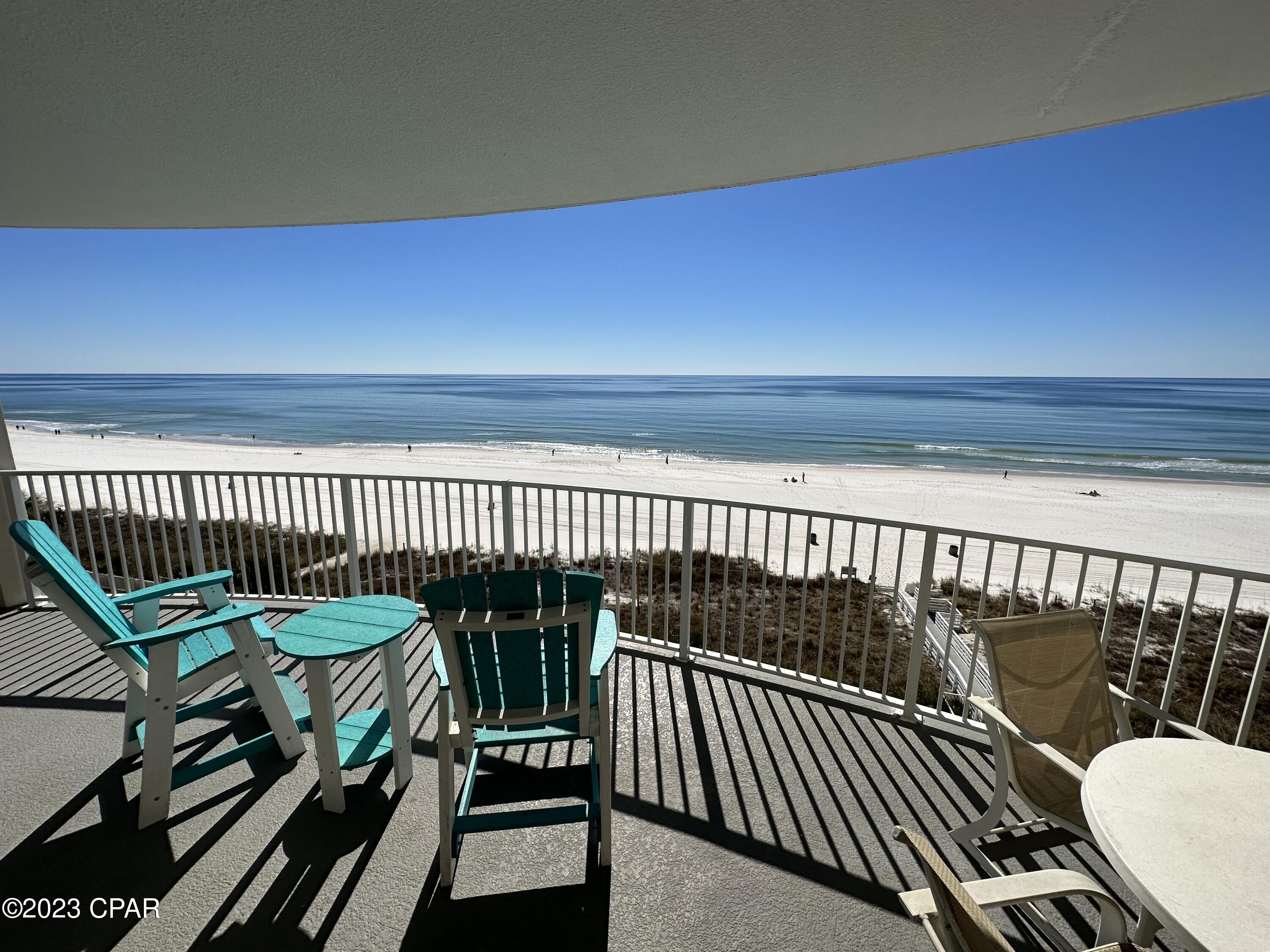 Twin Palms Resort - Residential