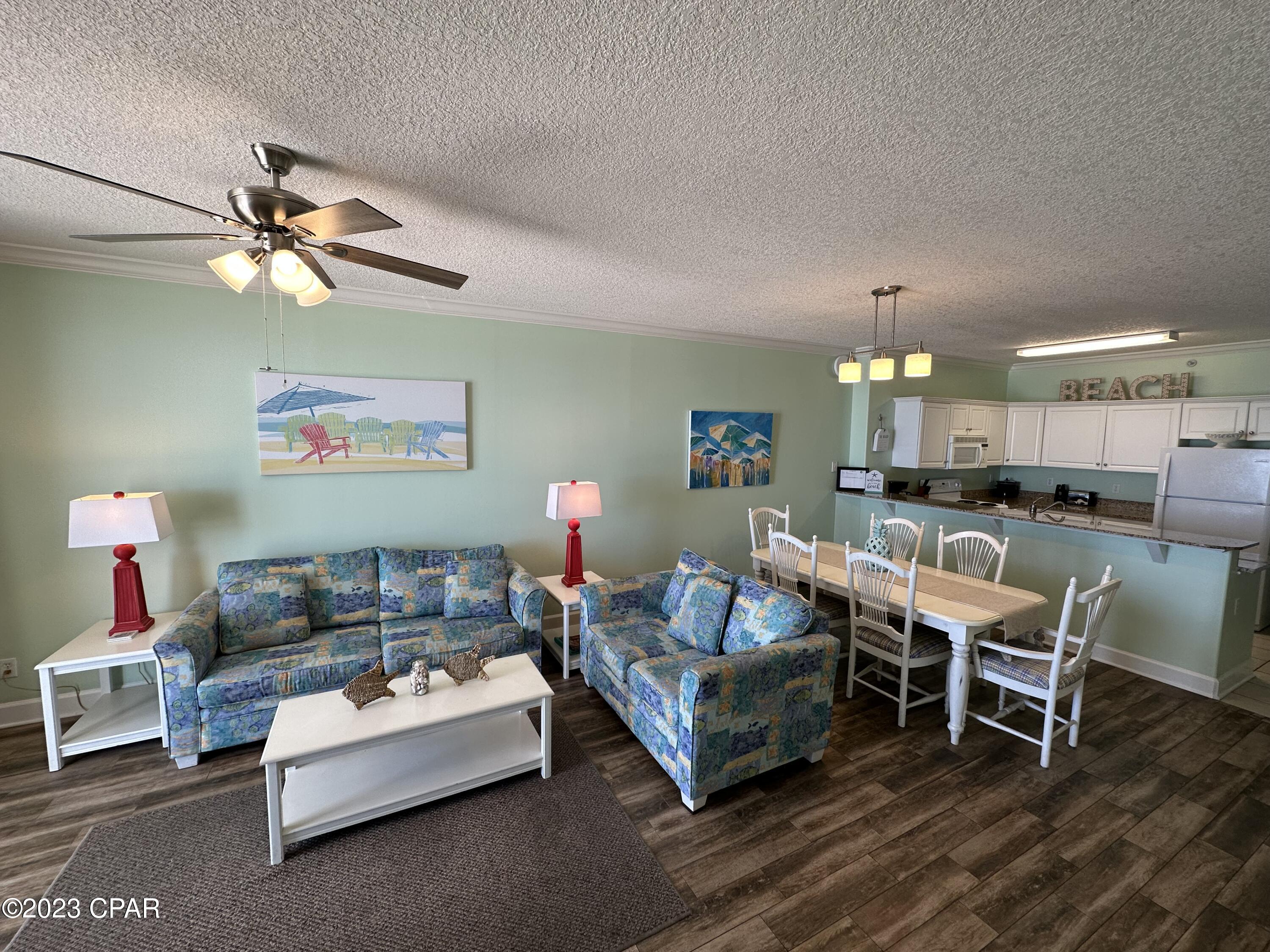 Twin Palms Resort - Residential