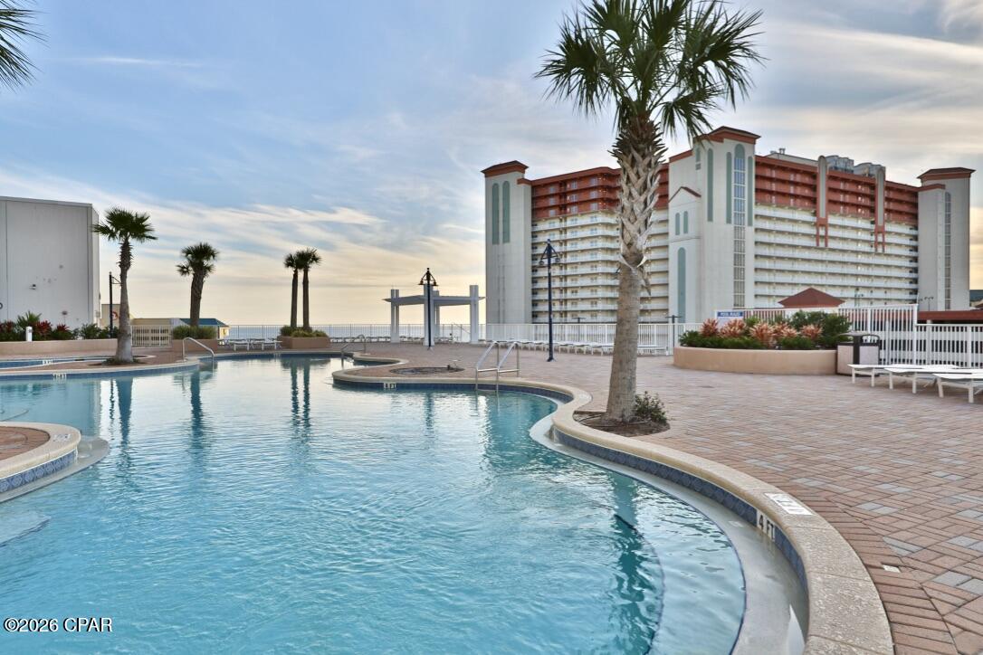 Laketown Wharf - Residential