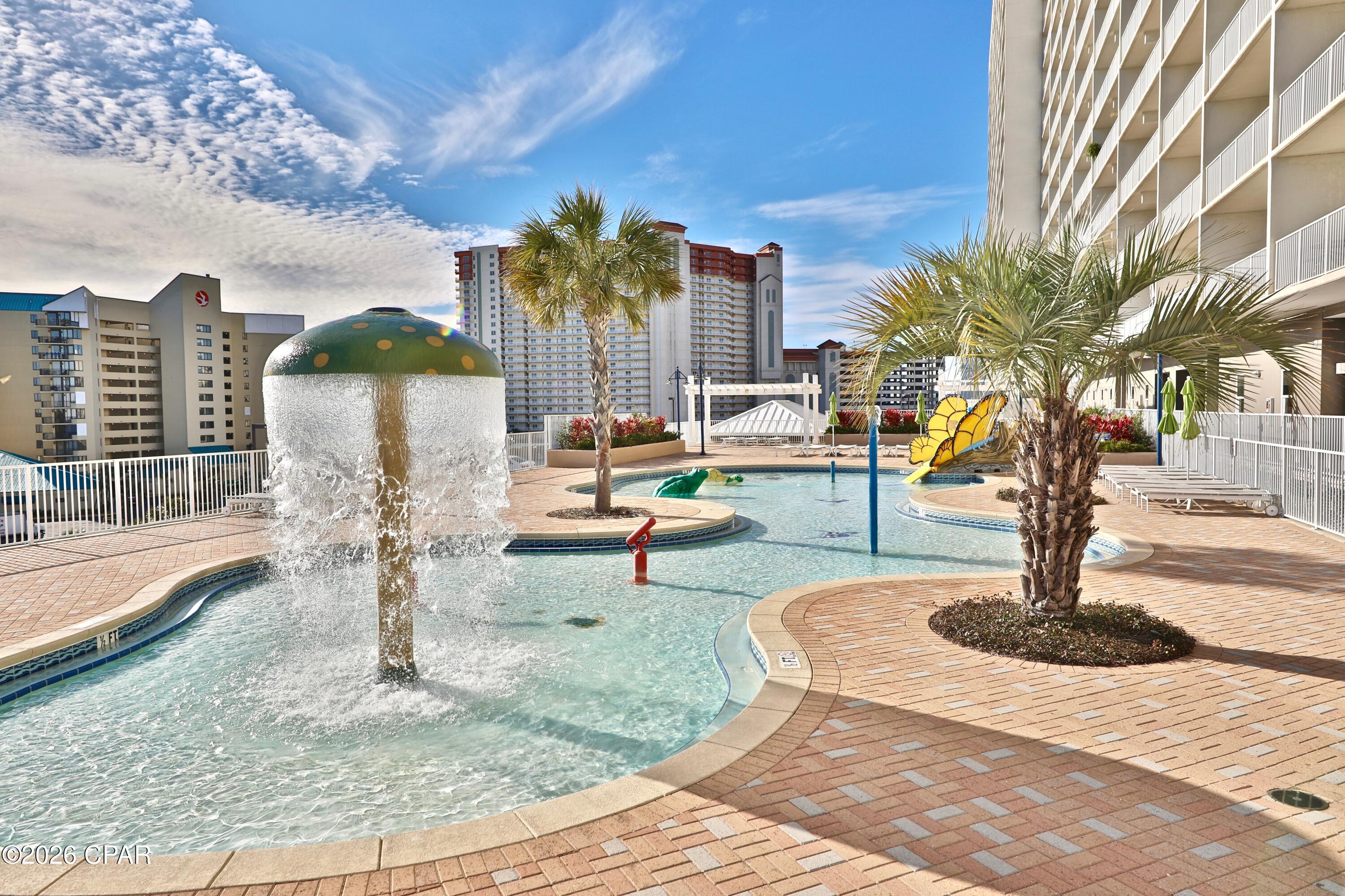 Laketown Wharf - Residential