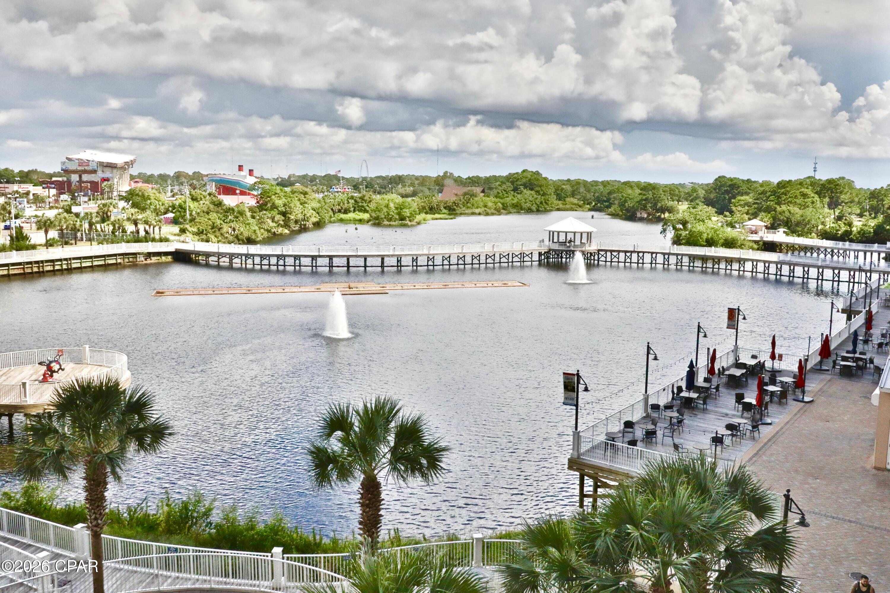 Laketown Wharf - Residential