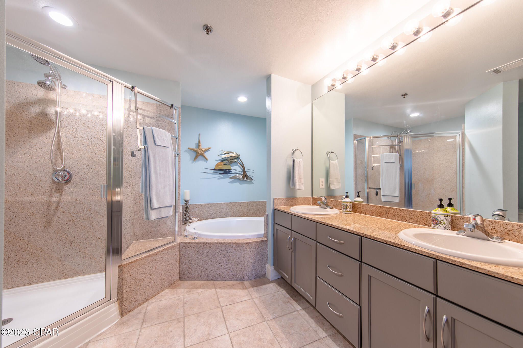 Laketown Wharf - Residential