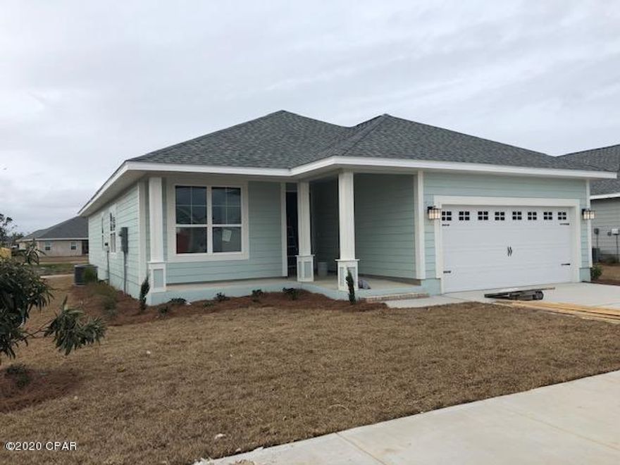 This 4/2/2 is an entertainers dream! Only two of these are left in this subdivision! Don't miss them!!