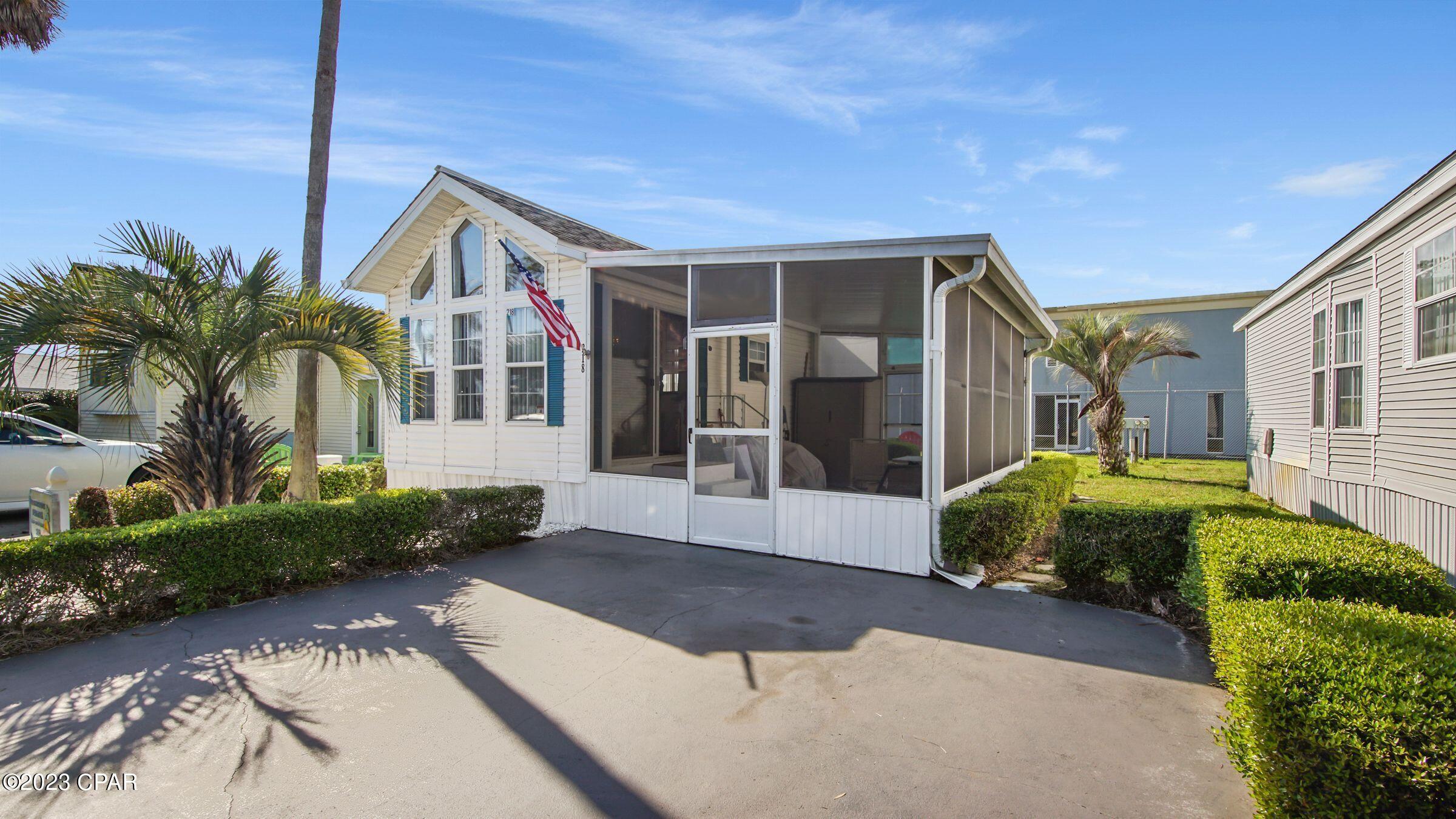 Emerald Pointe Resort - Residential