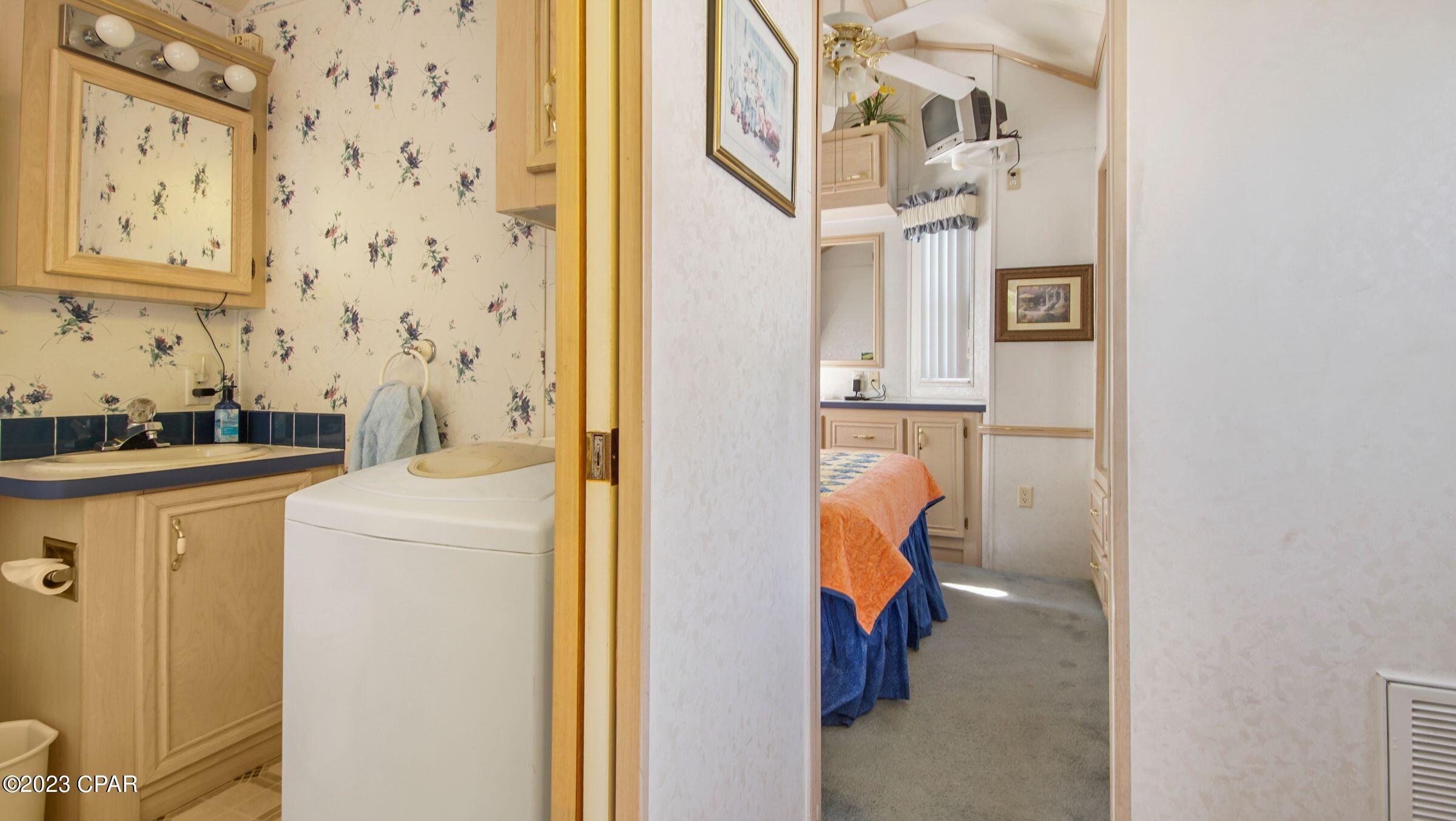 Emerald Pointe Resort - Residential