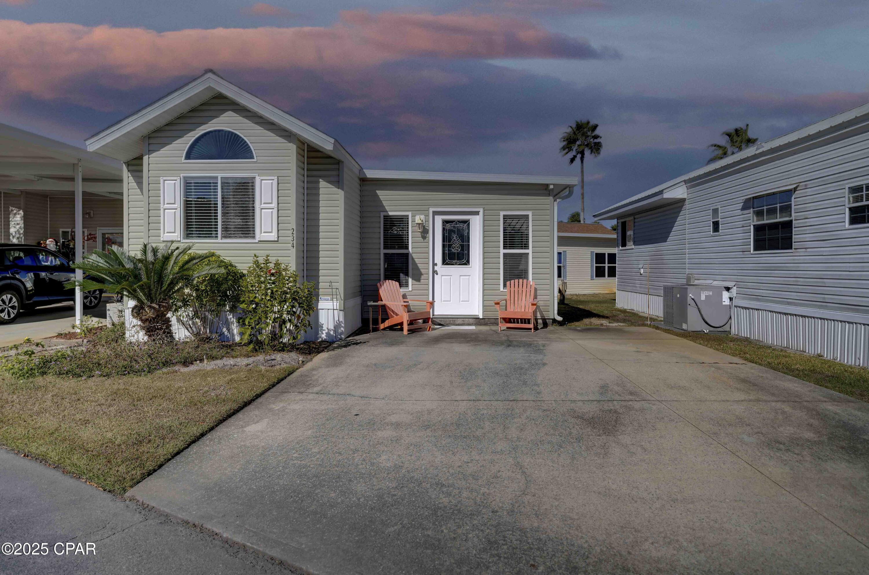 Emerald Pointe Resort - Residential